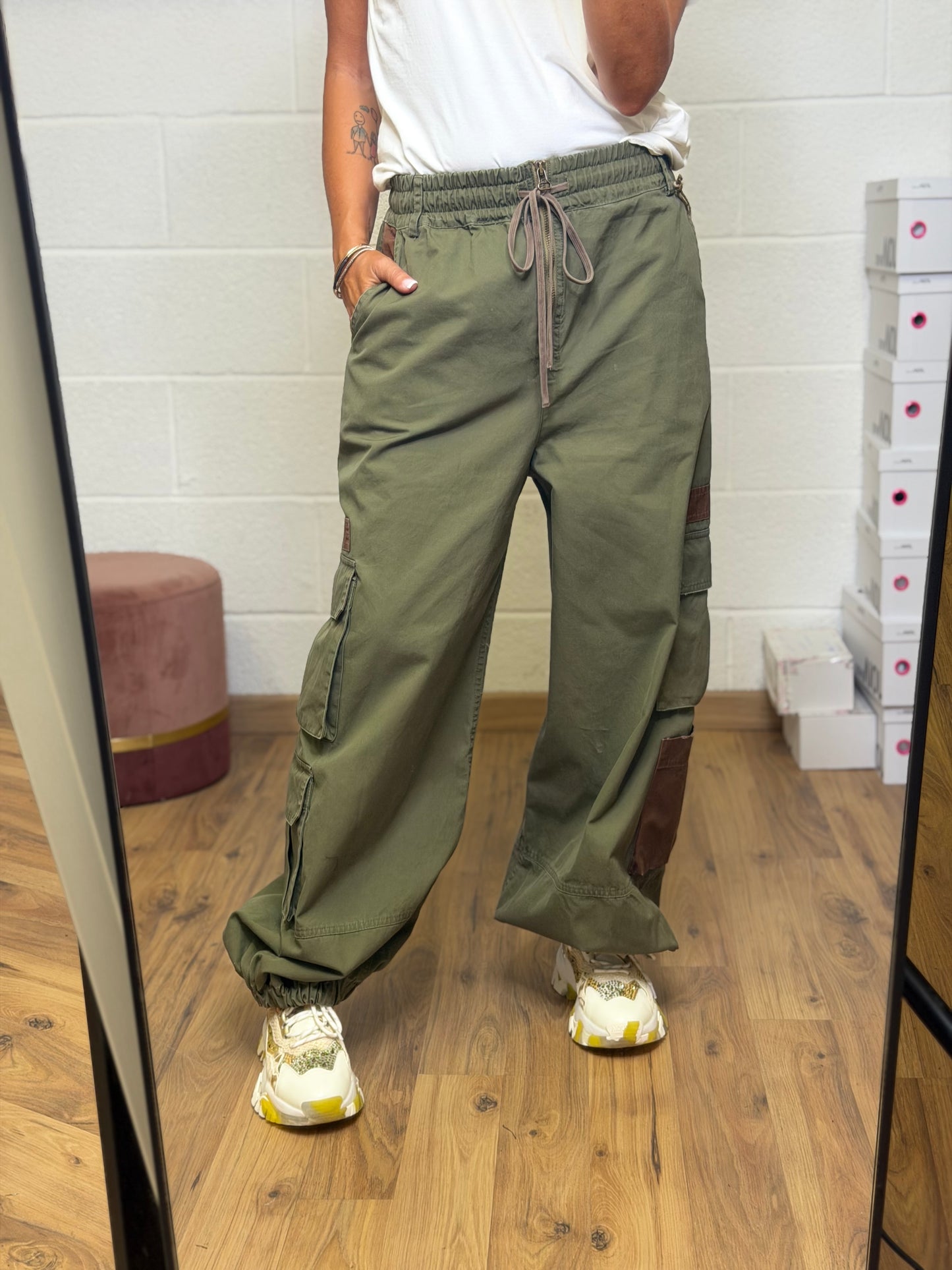 Front Street. Pantalone Cargo Utility – Verde Militare