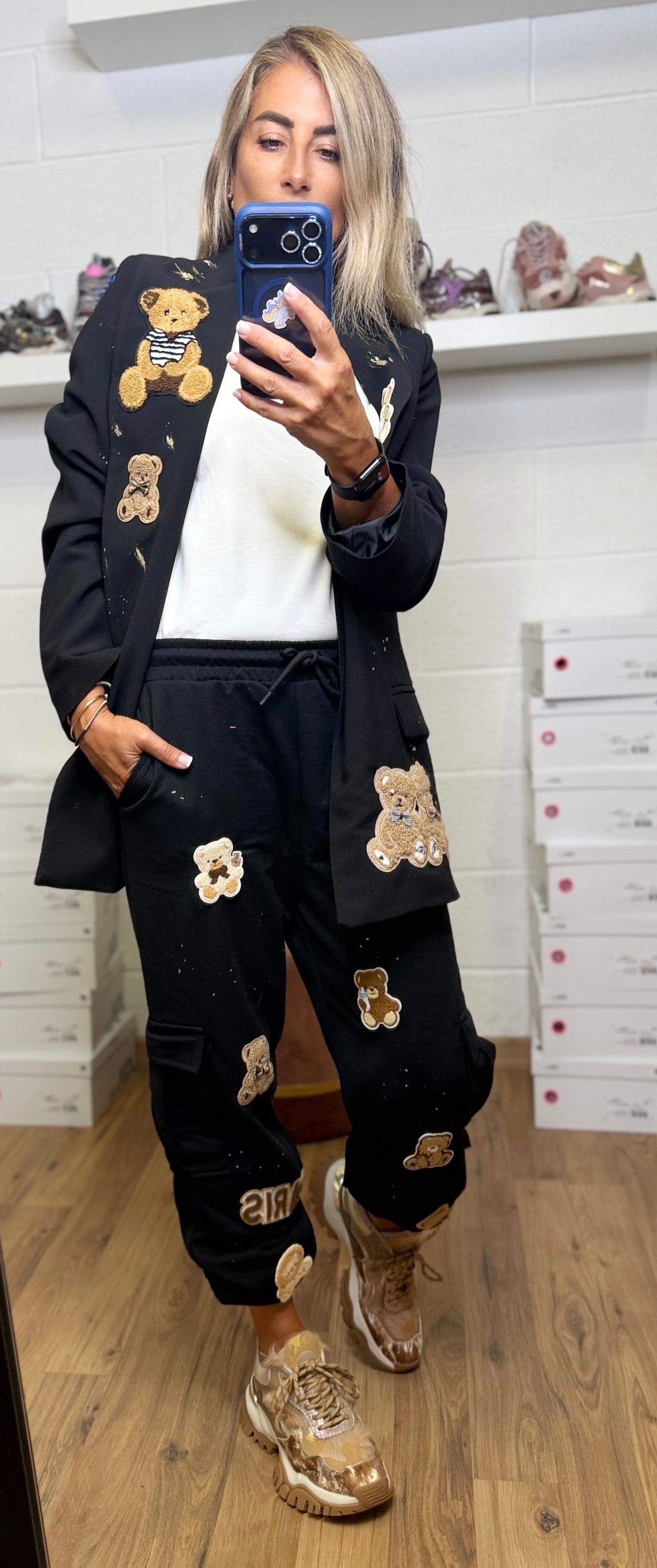 ABPink. Blazer nero teddy