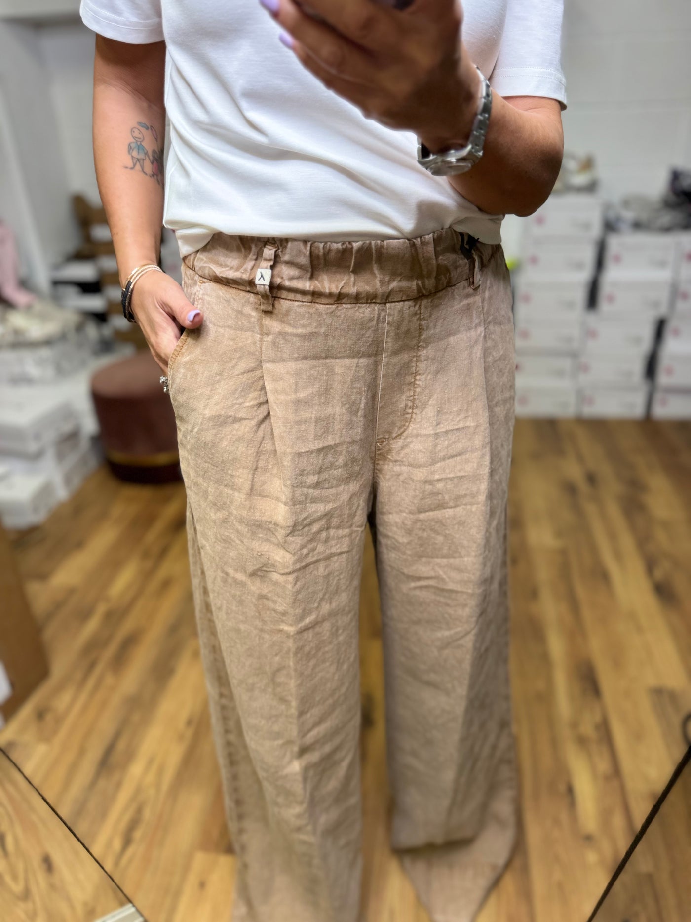Myths. Panta palazzo in lino.-50%
