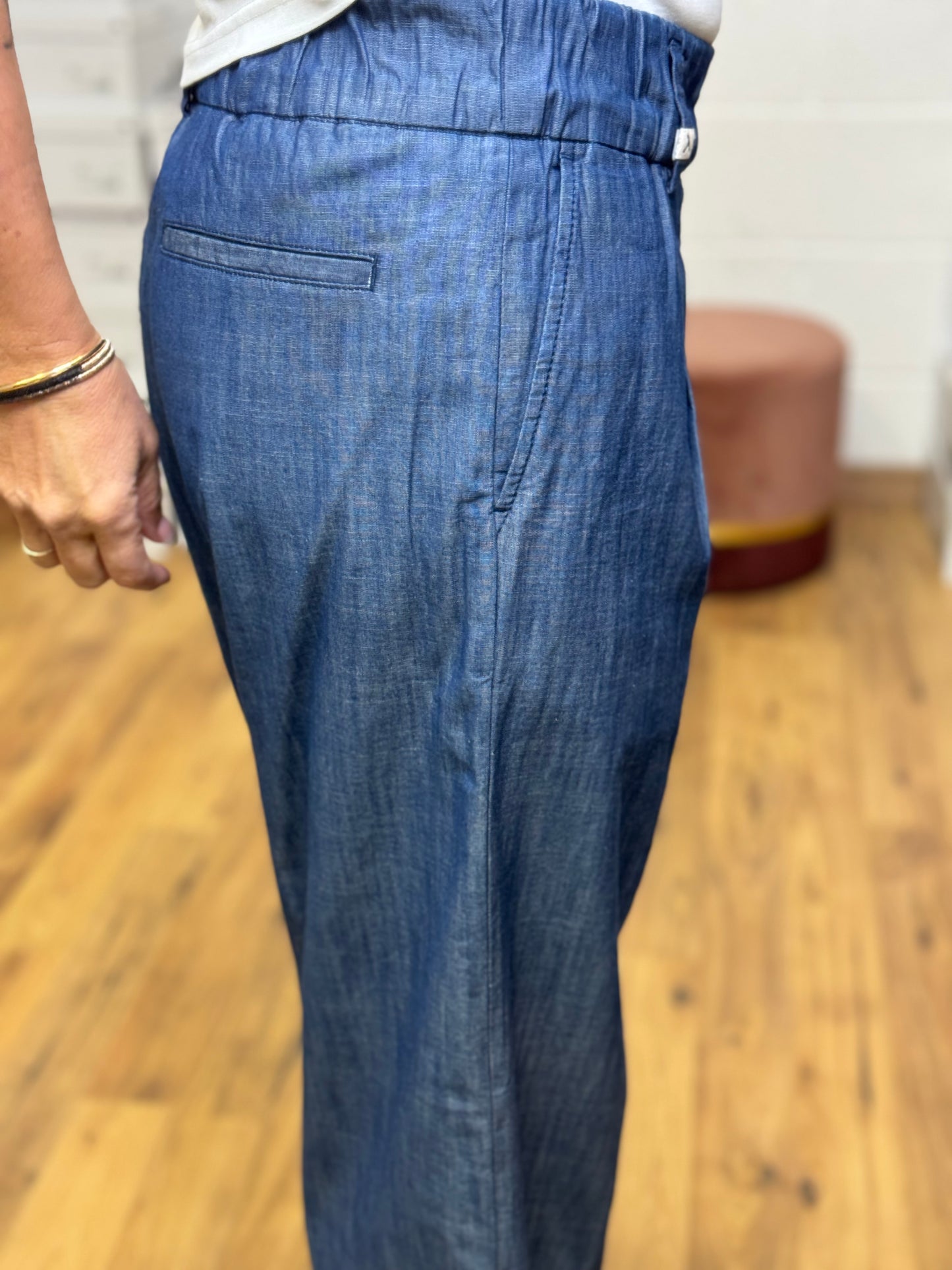Myths. Panta chambray blue-30%