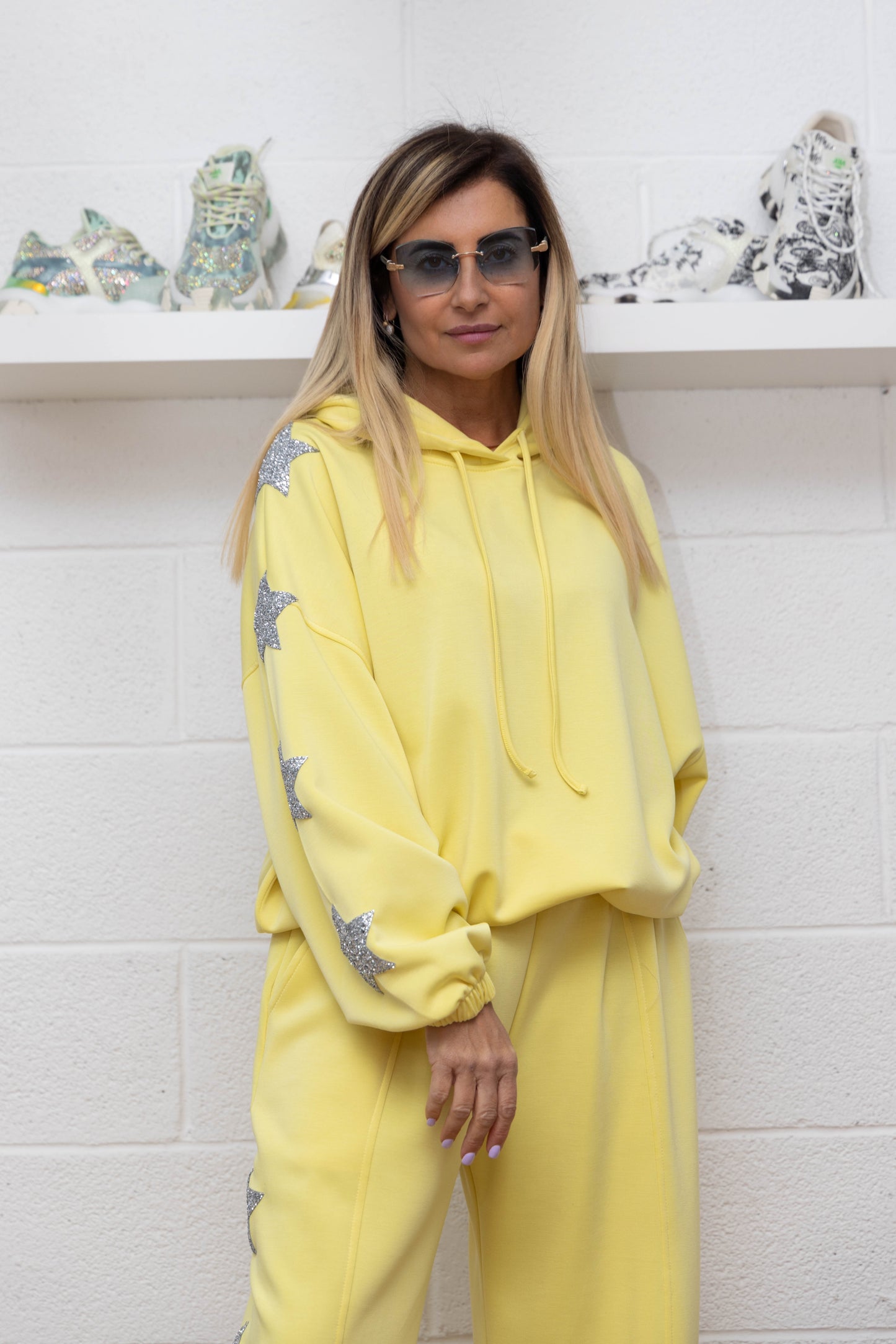 Mimi et mama. Felpa gialla