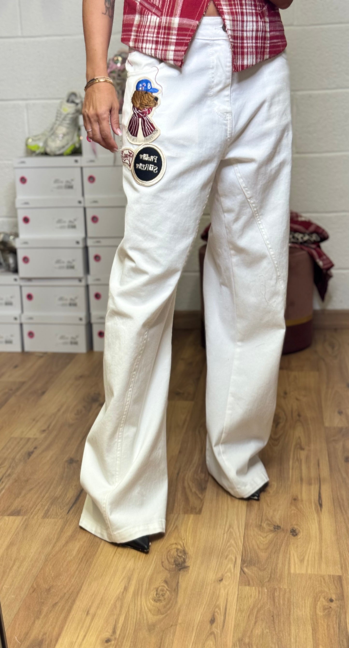 Front Street. Wide leg bianco con patch-40%