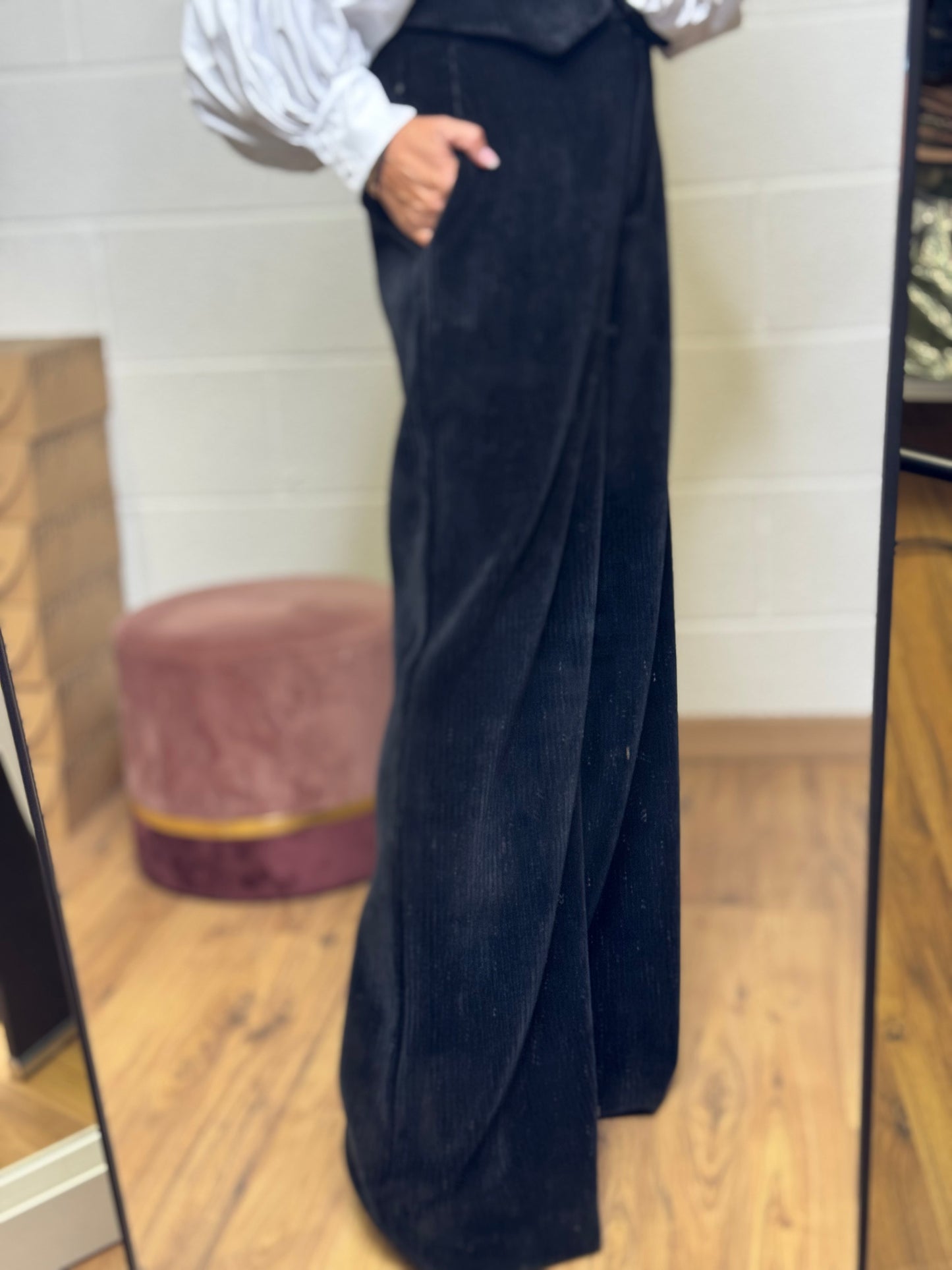 Mimi et mama. Pantalone nero