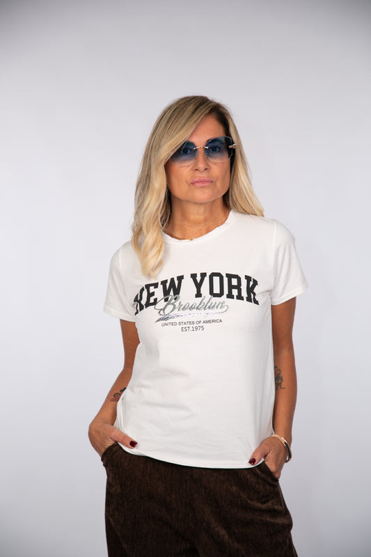 Le Streghe. T-shirt bianca
