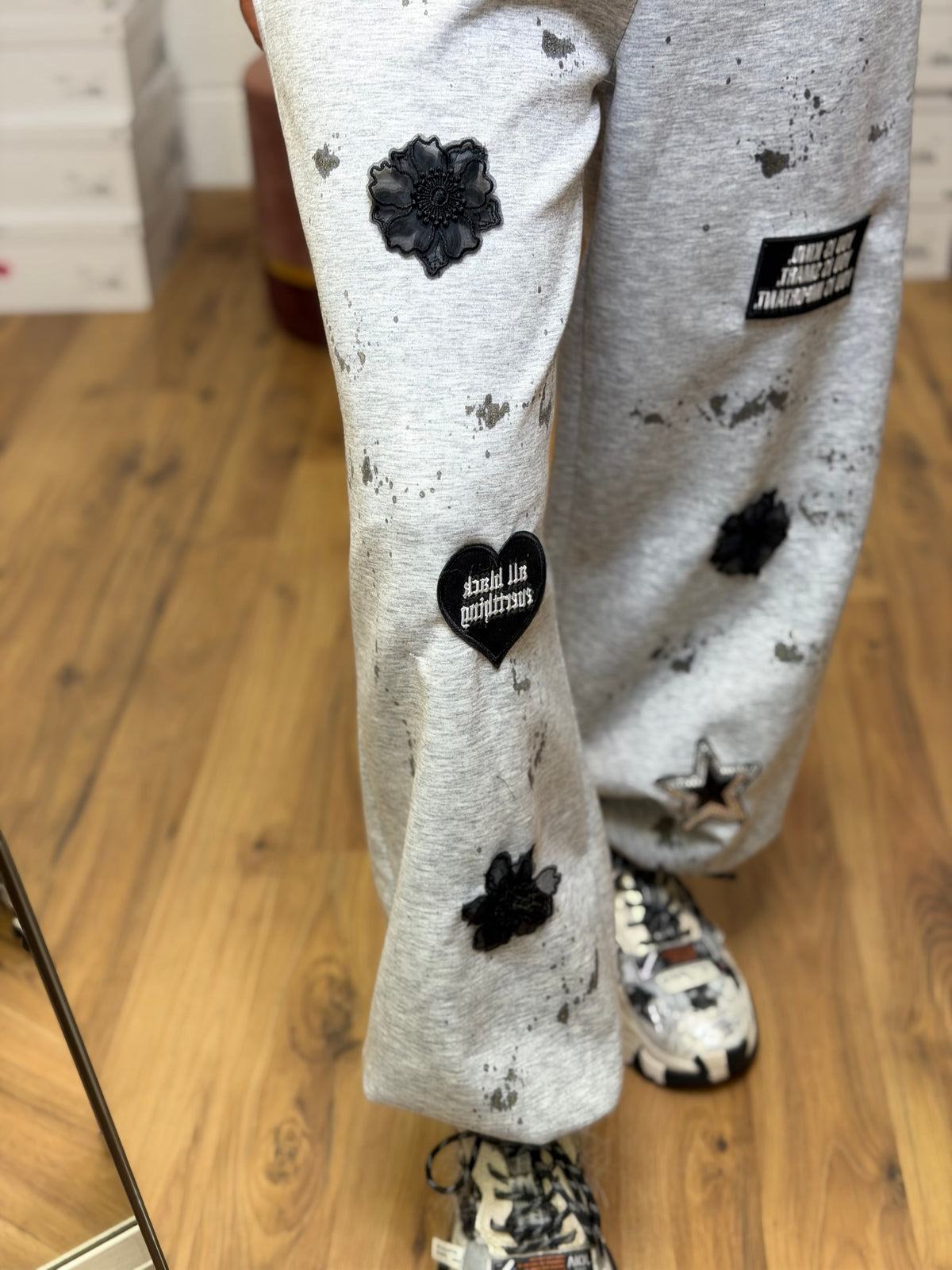 Abpink. Pantalone Jogger Patch
