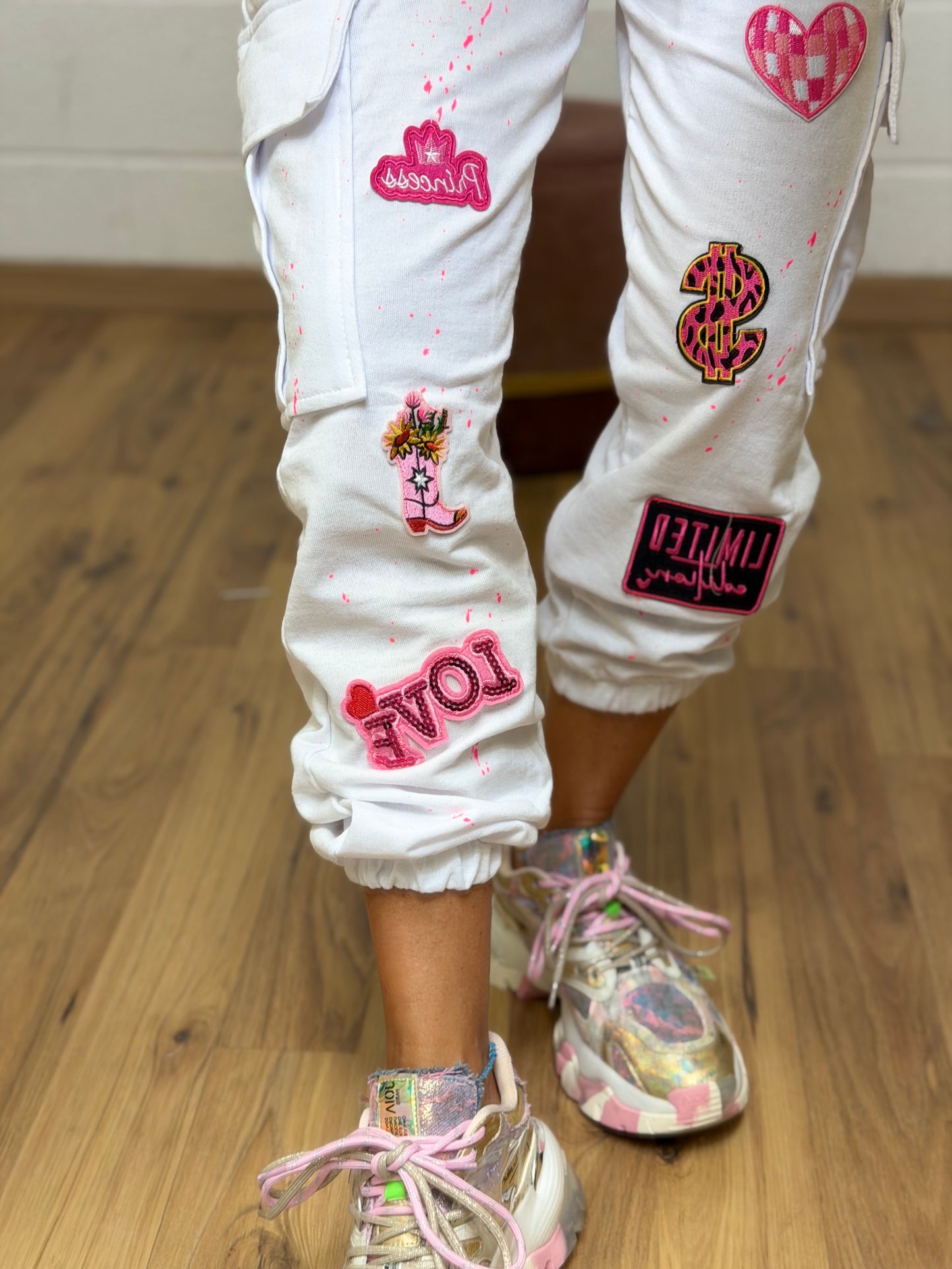Abpink. Pantalone Cargo Patch – Edizione Esclusiva
