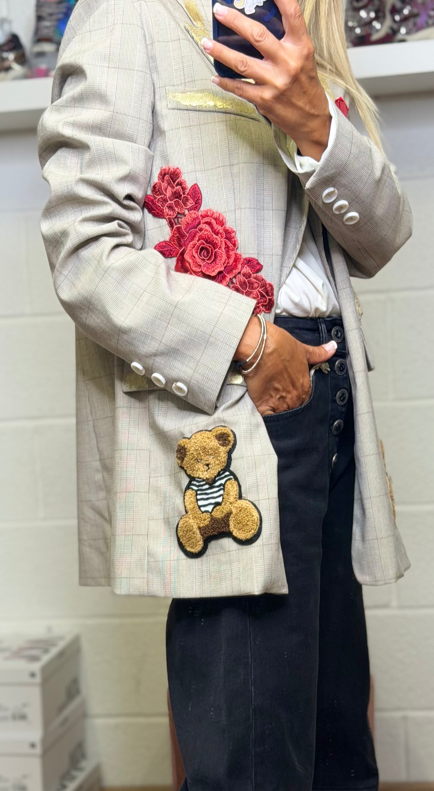 Abpink. Blazer check con patch Teddy