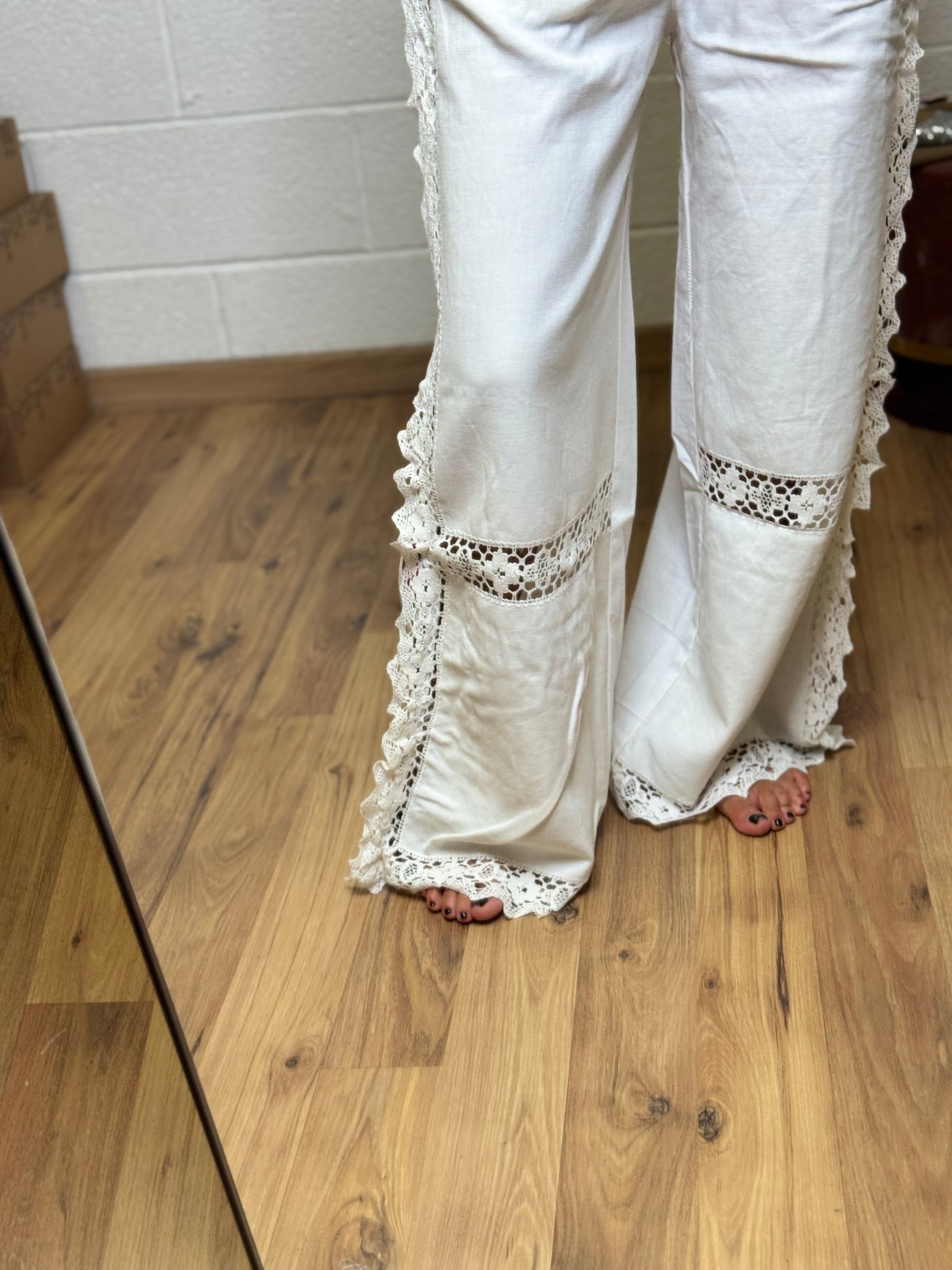 Front Street. Pantalone palazzo-70%