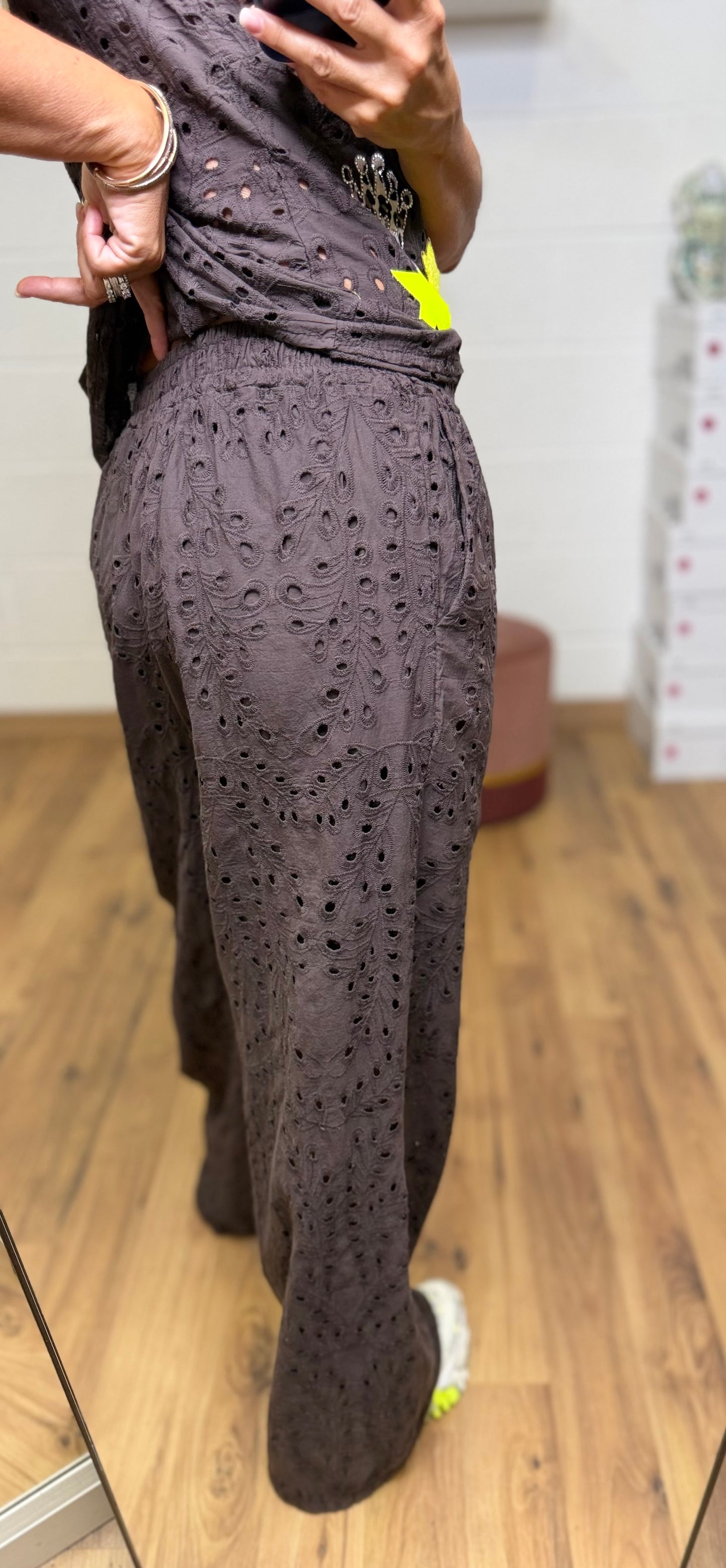 ABpink. Completo Sangallo Patch Couture – Cioccolato