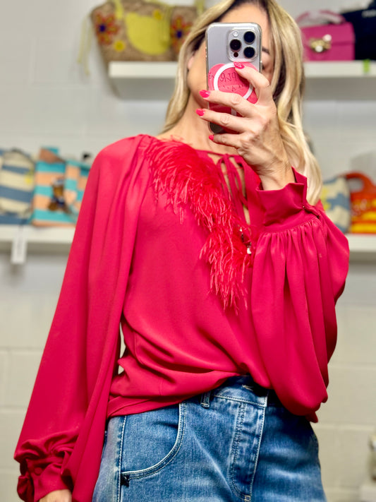 Dahlo. Blusa rossa.