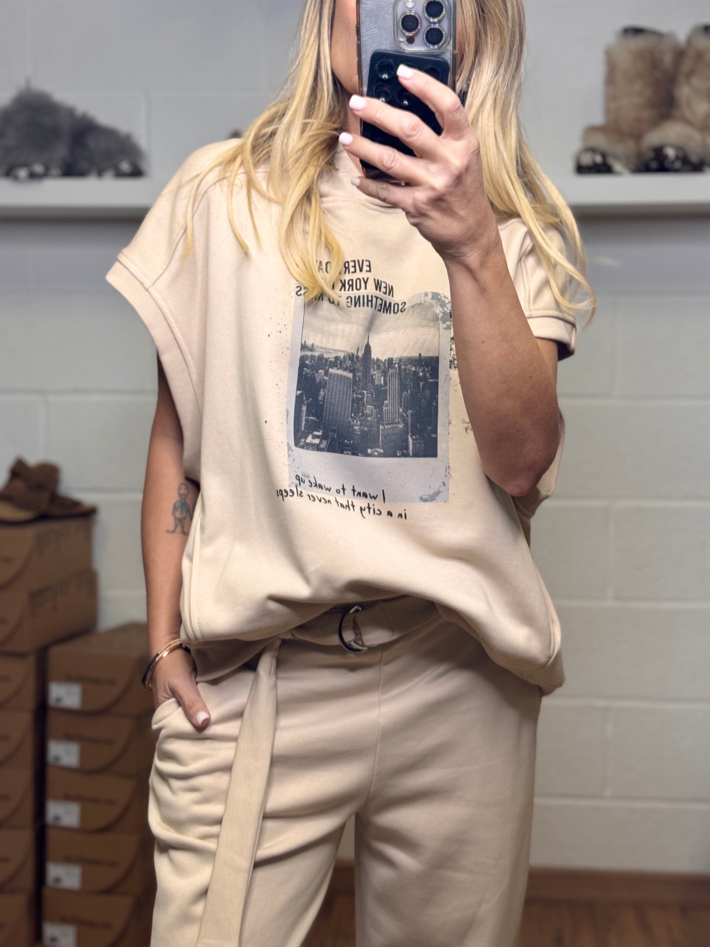 Le Streghe denim. Completo beige