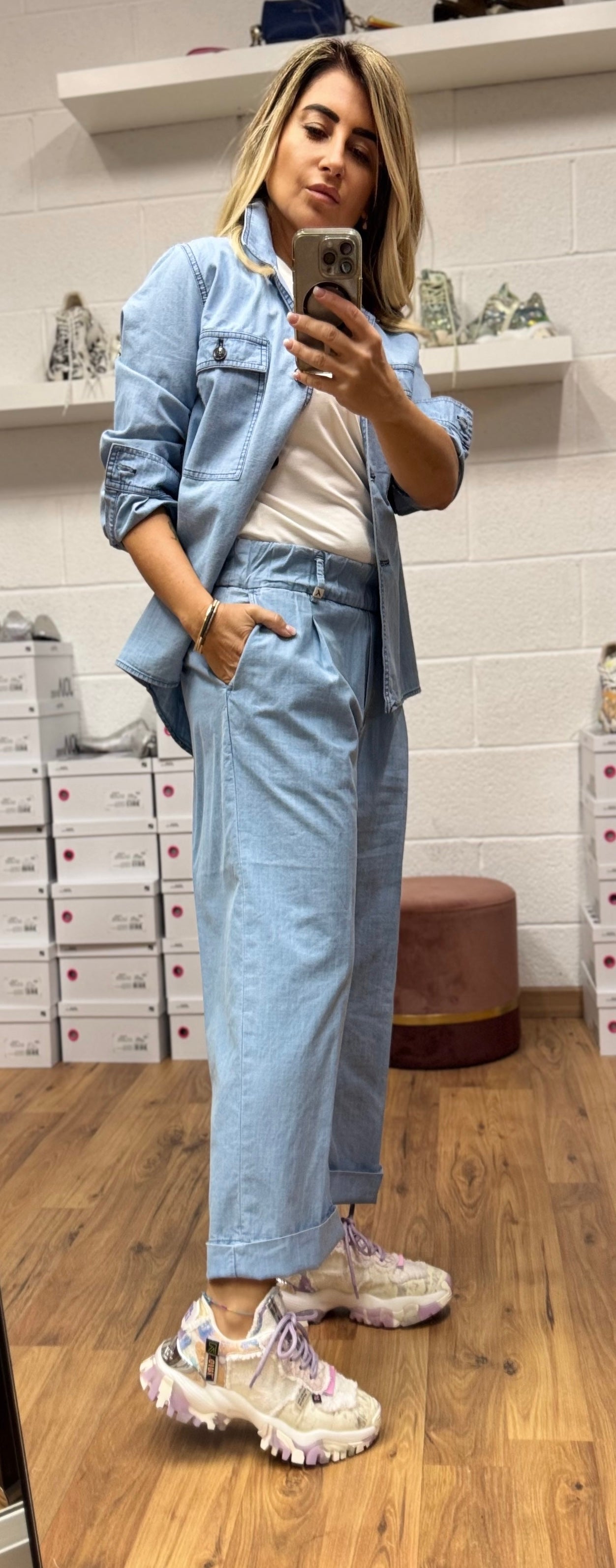 Myths. Panta in chambray chiaro-50%