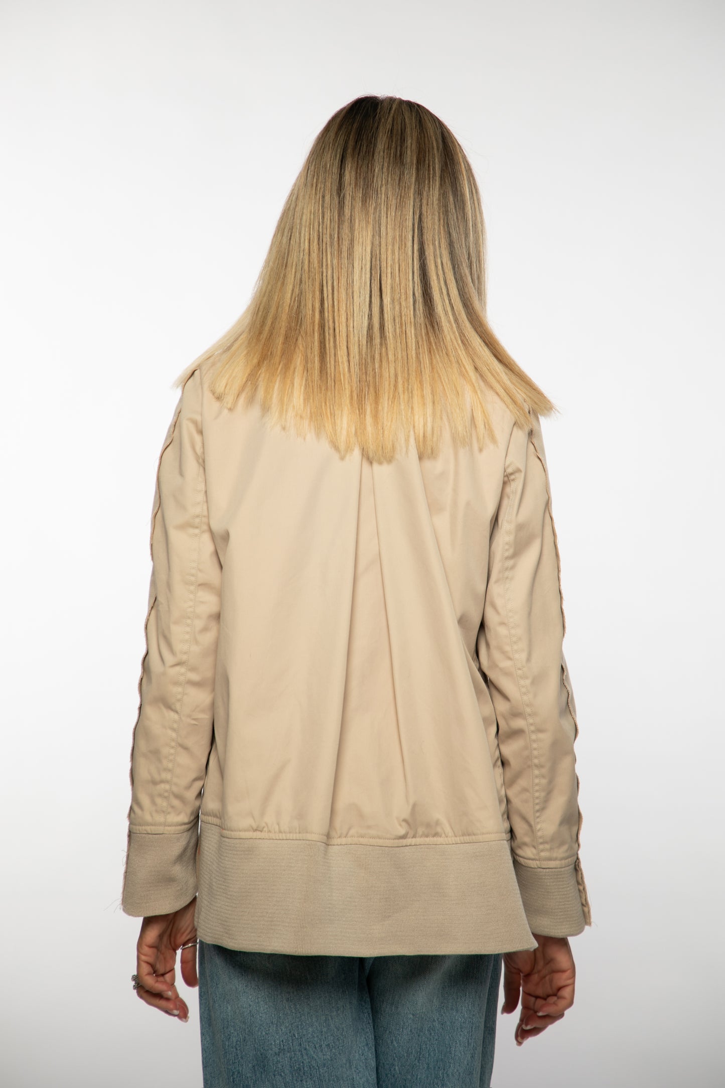 Front Street. Blazer panna