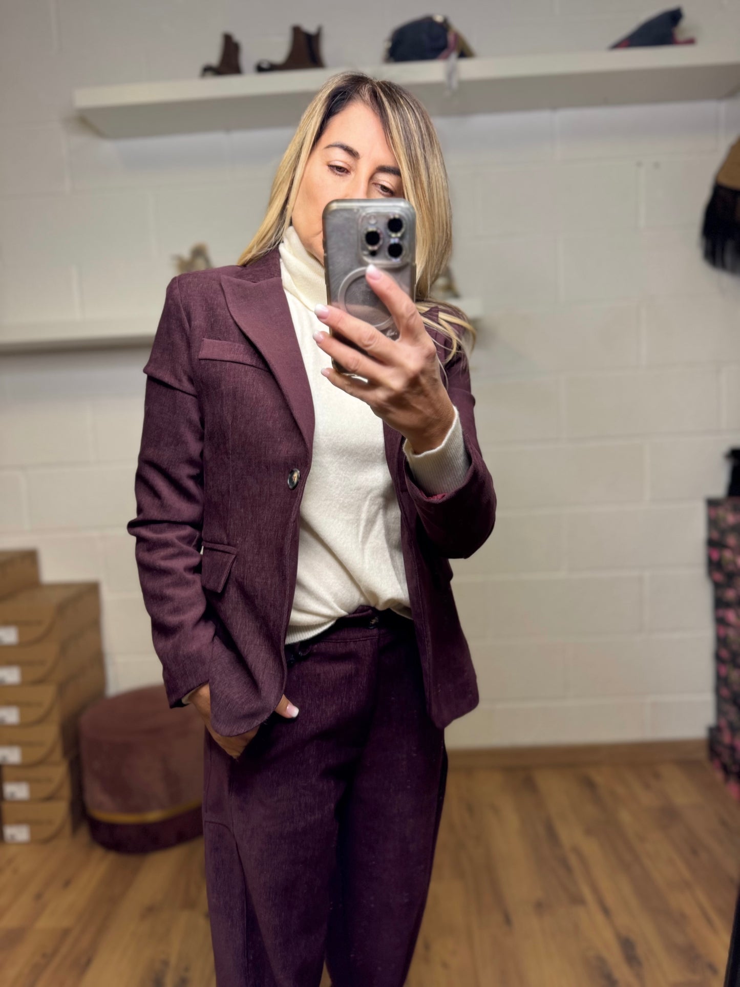 Le Streghe. Blazer burgundi-50%