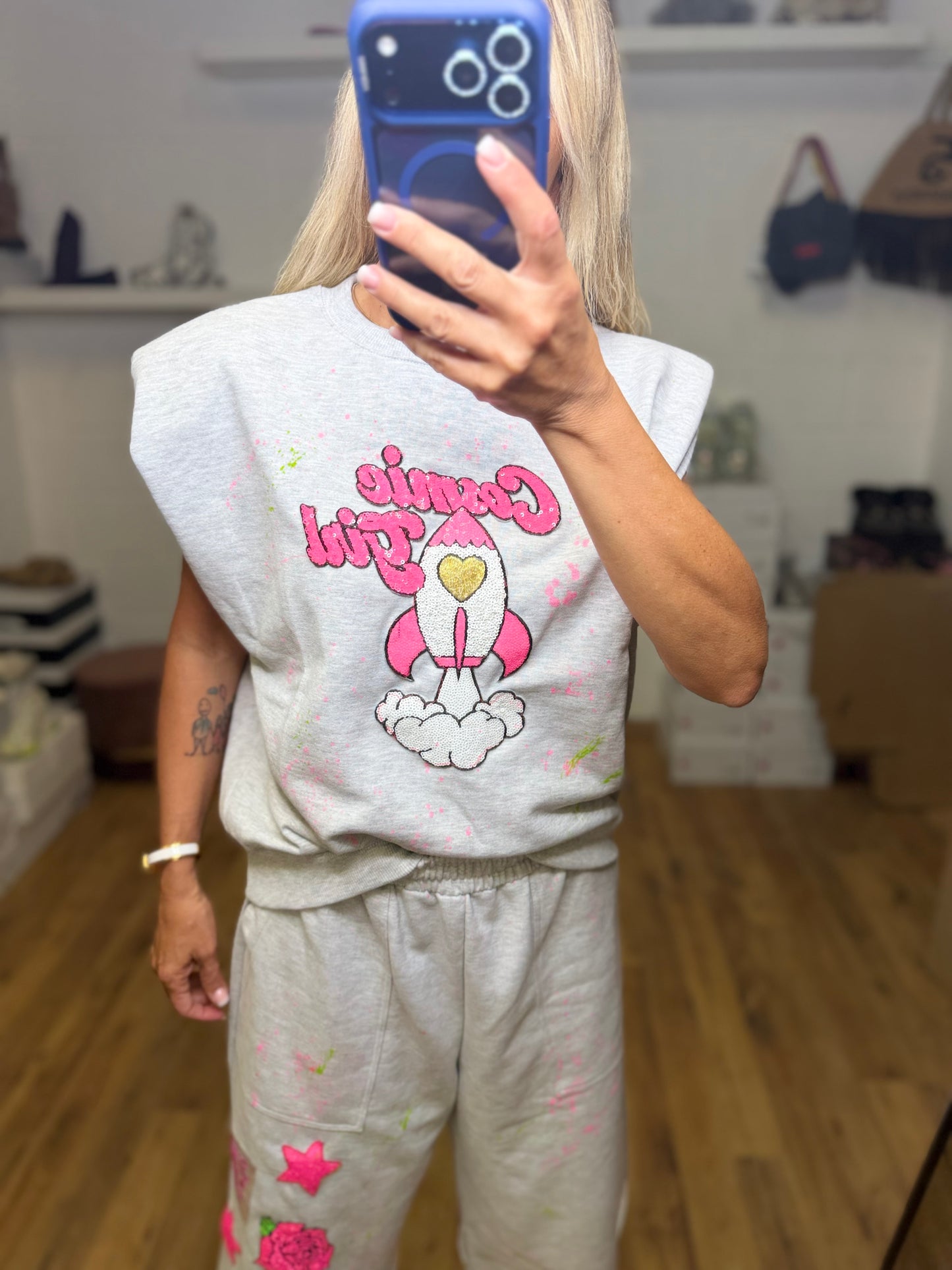 ABPink. Completo grigio cosmic girl