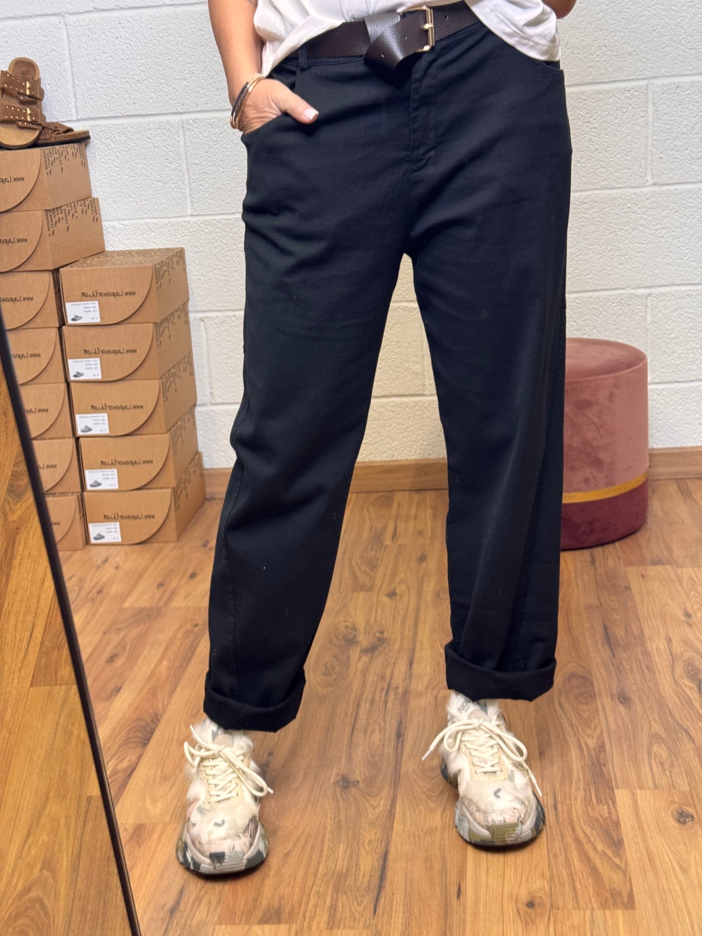 Le streghe. Pantalone nero-50%