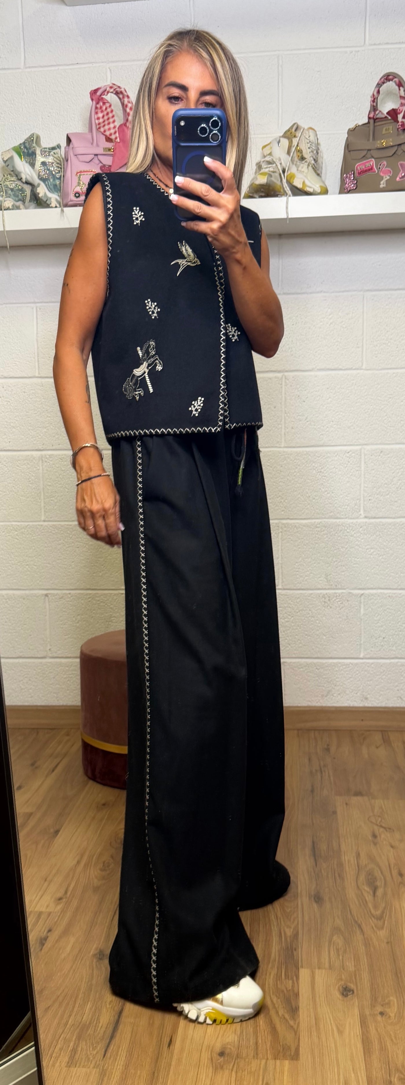 Front Street. Pantalone palazzo nero