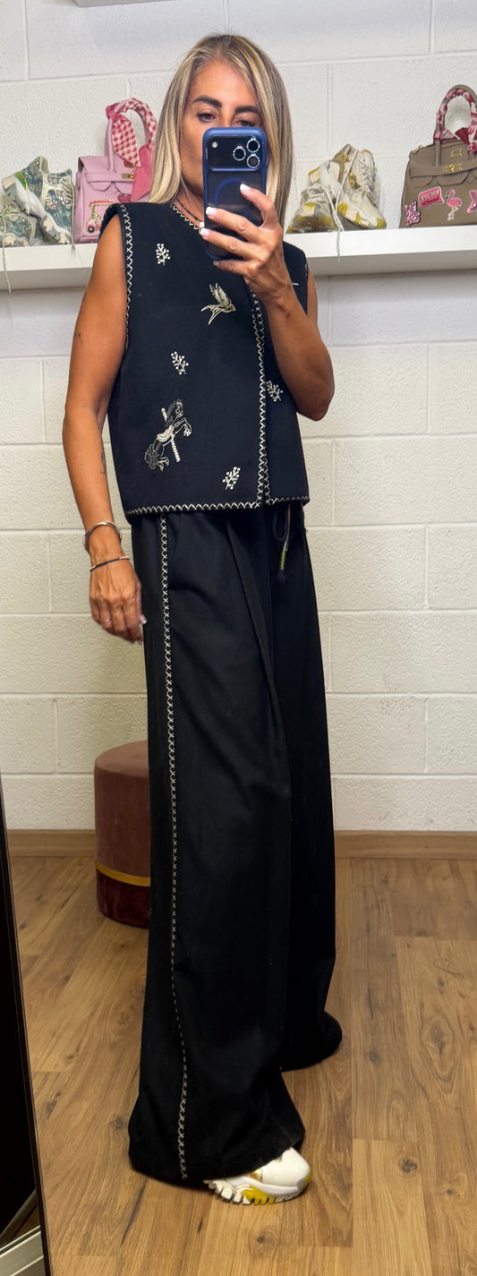 Front Street. Pantalone palazzo nero