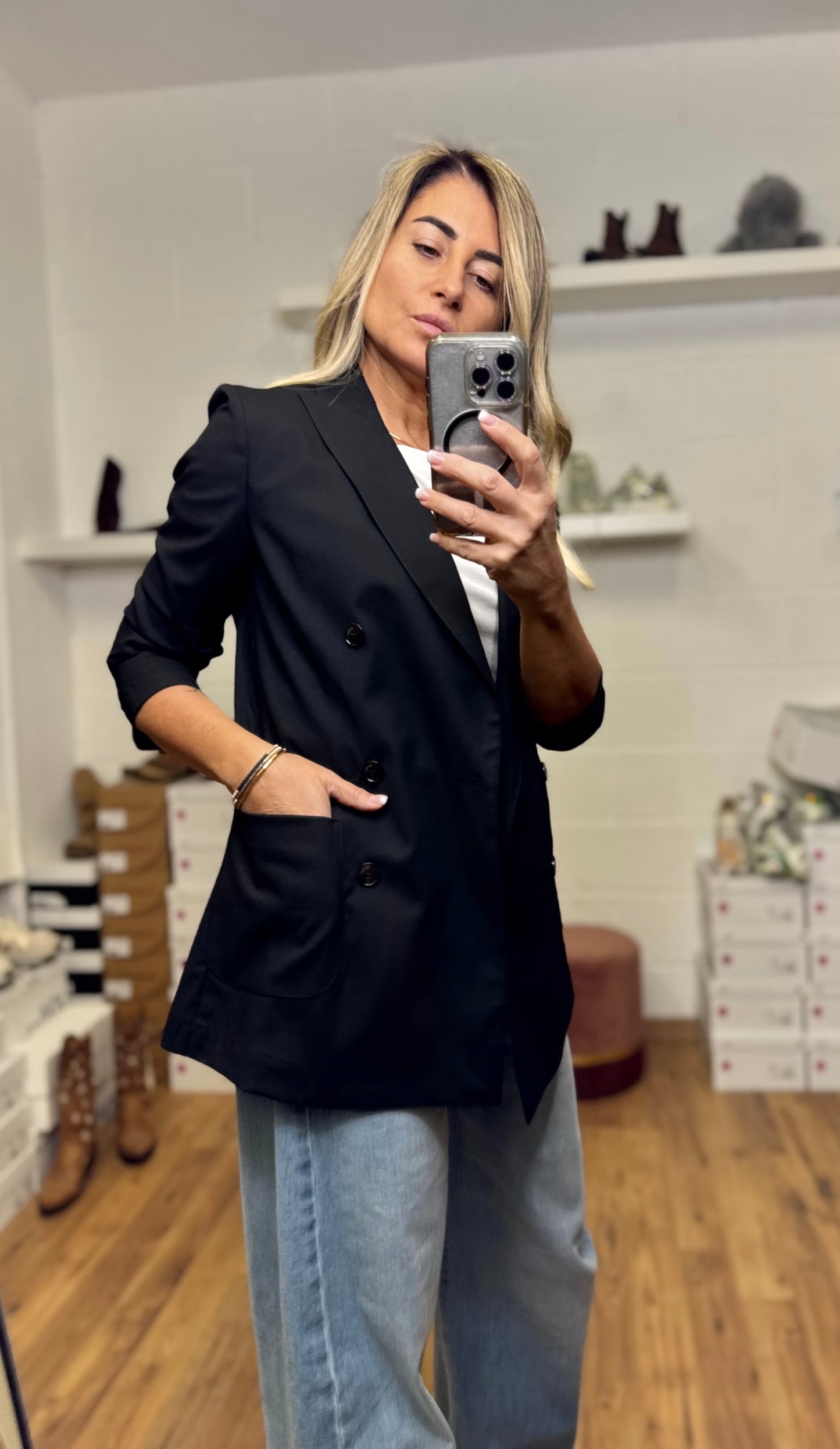 Myths. Blazer saroriale in fresco lana stretch nero