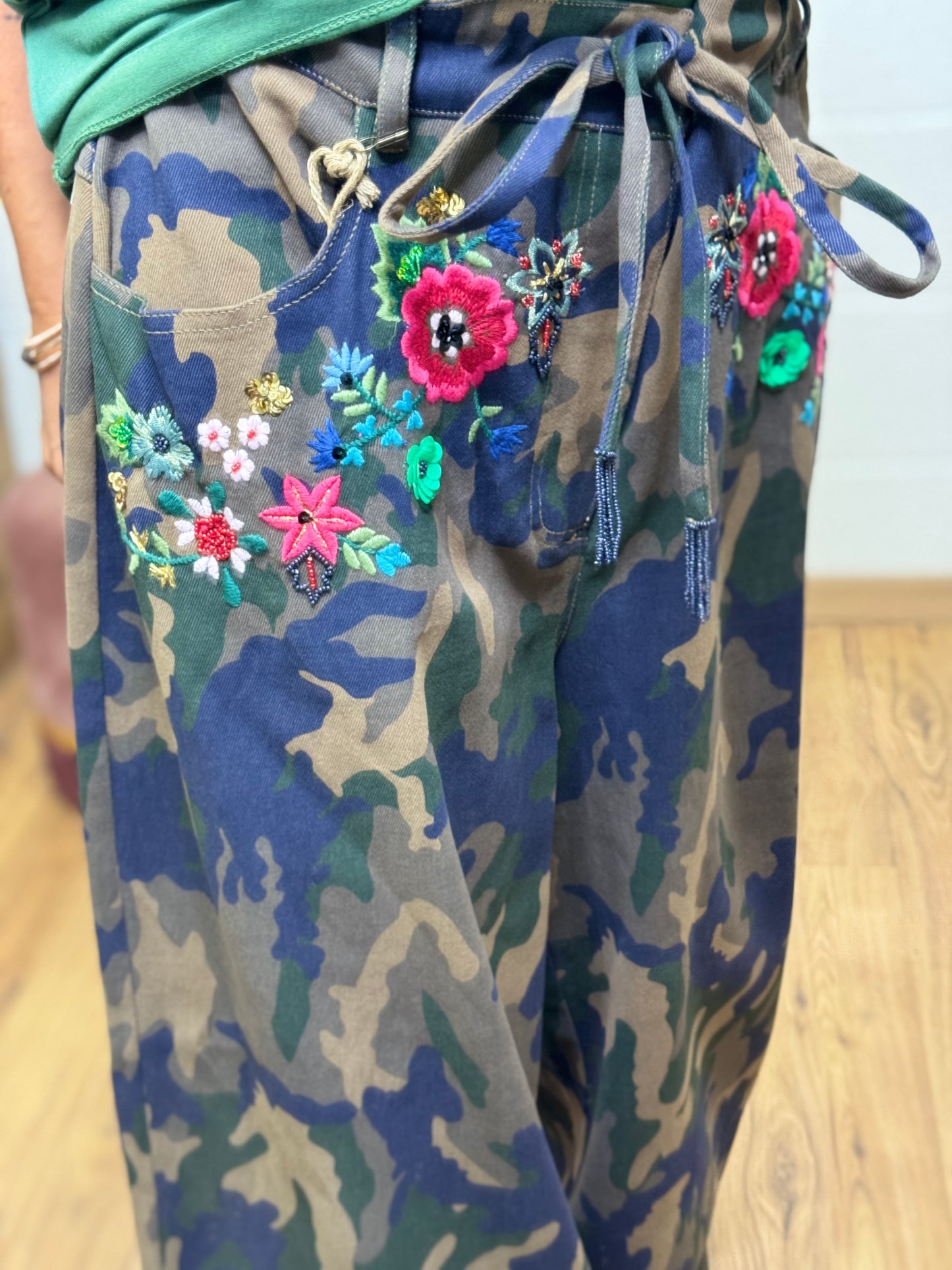 Front Street. Panta camouflage