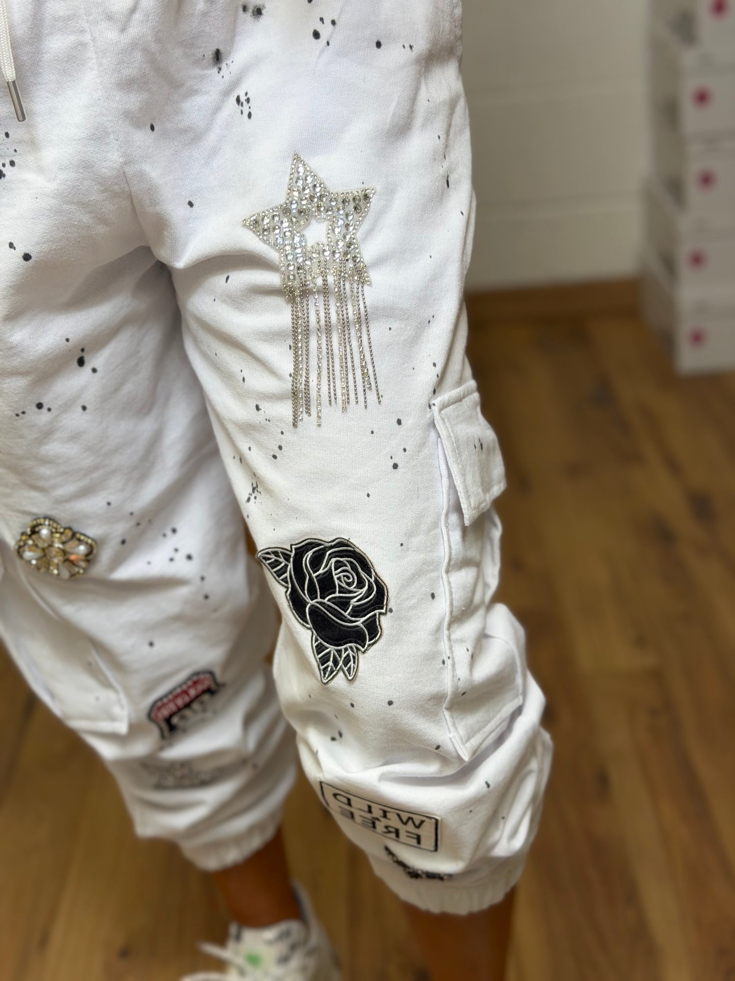 Abpink. Pantalone Cargo Patch – Edizione Esclusiva