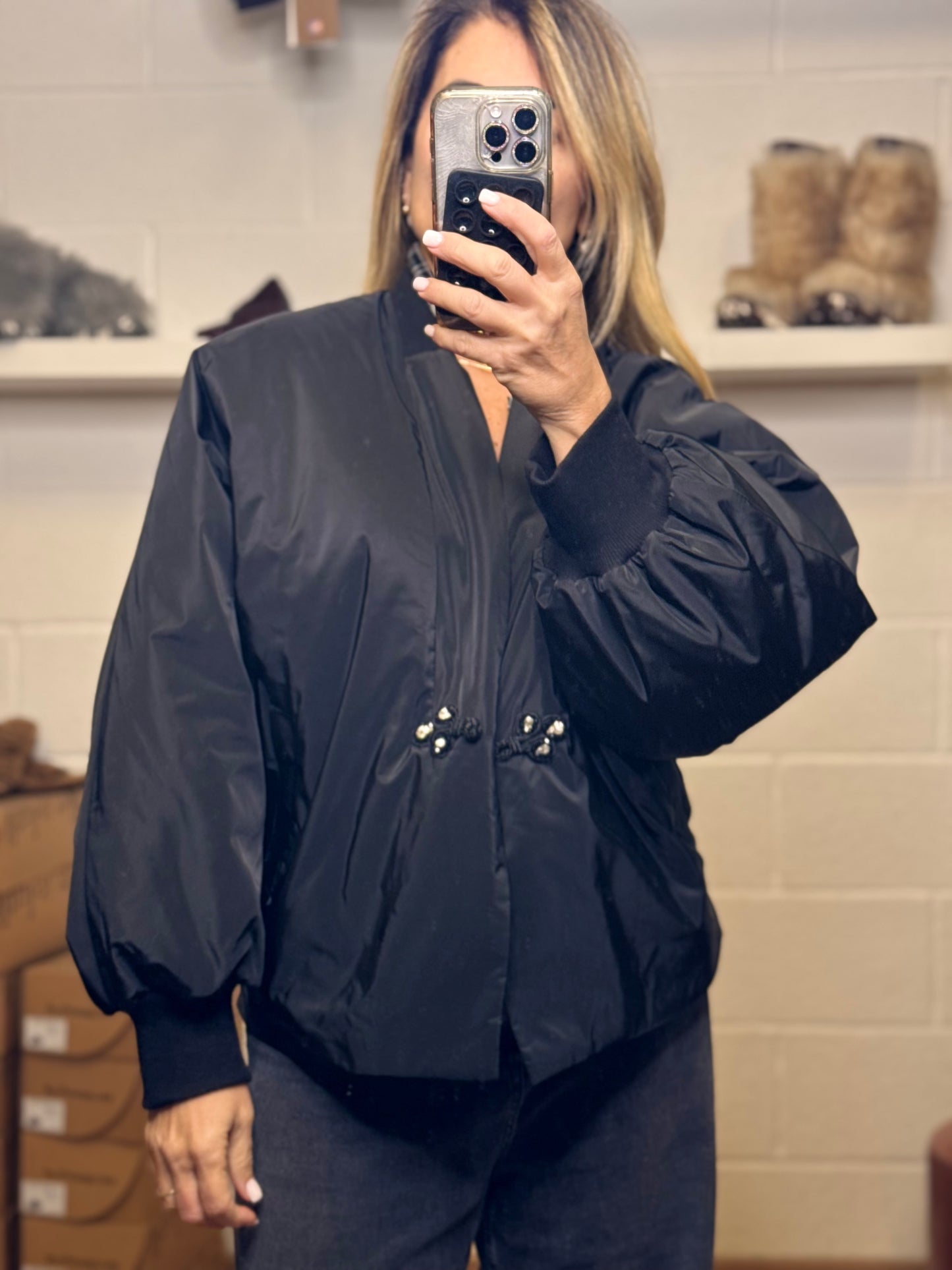 Le streghe. Bomber nero-60%