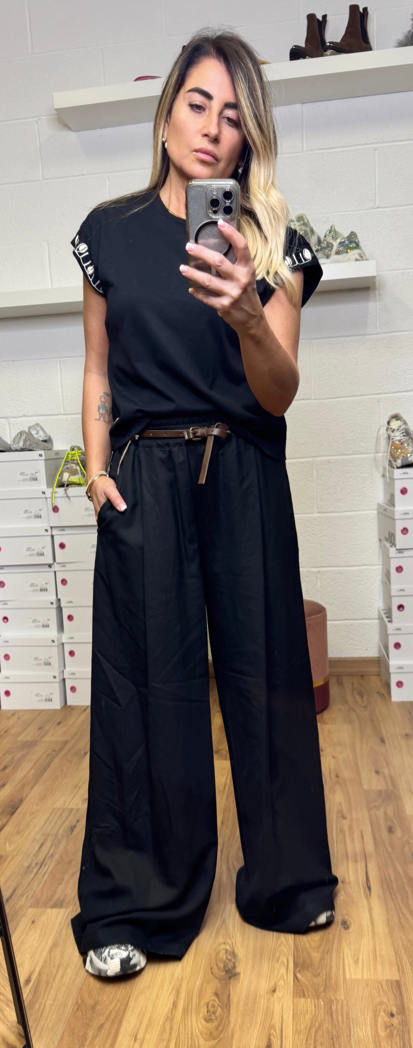 Front Street. Pantalone palazzo nero-50%