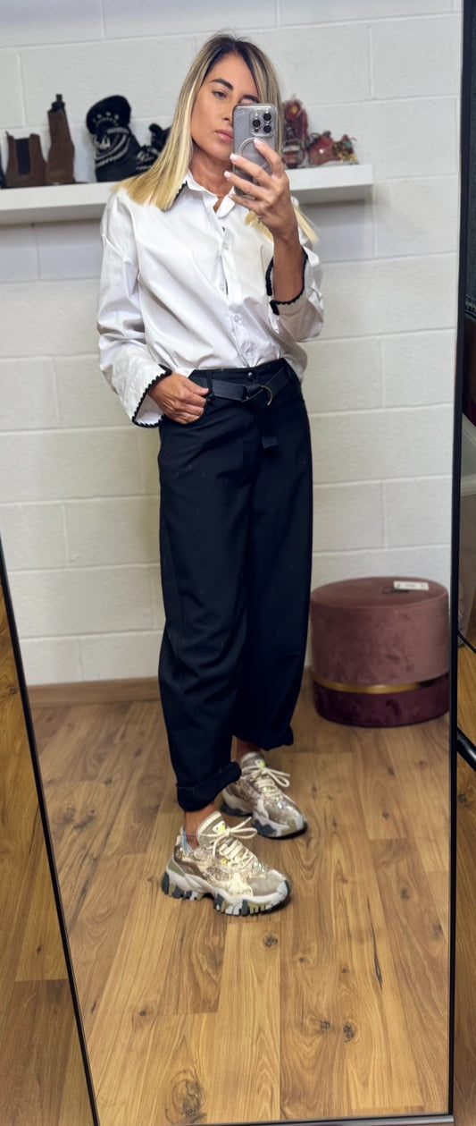Le Streghe. Pantalone nero