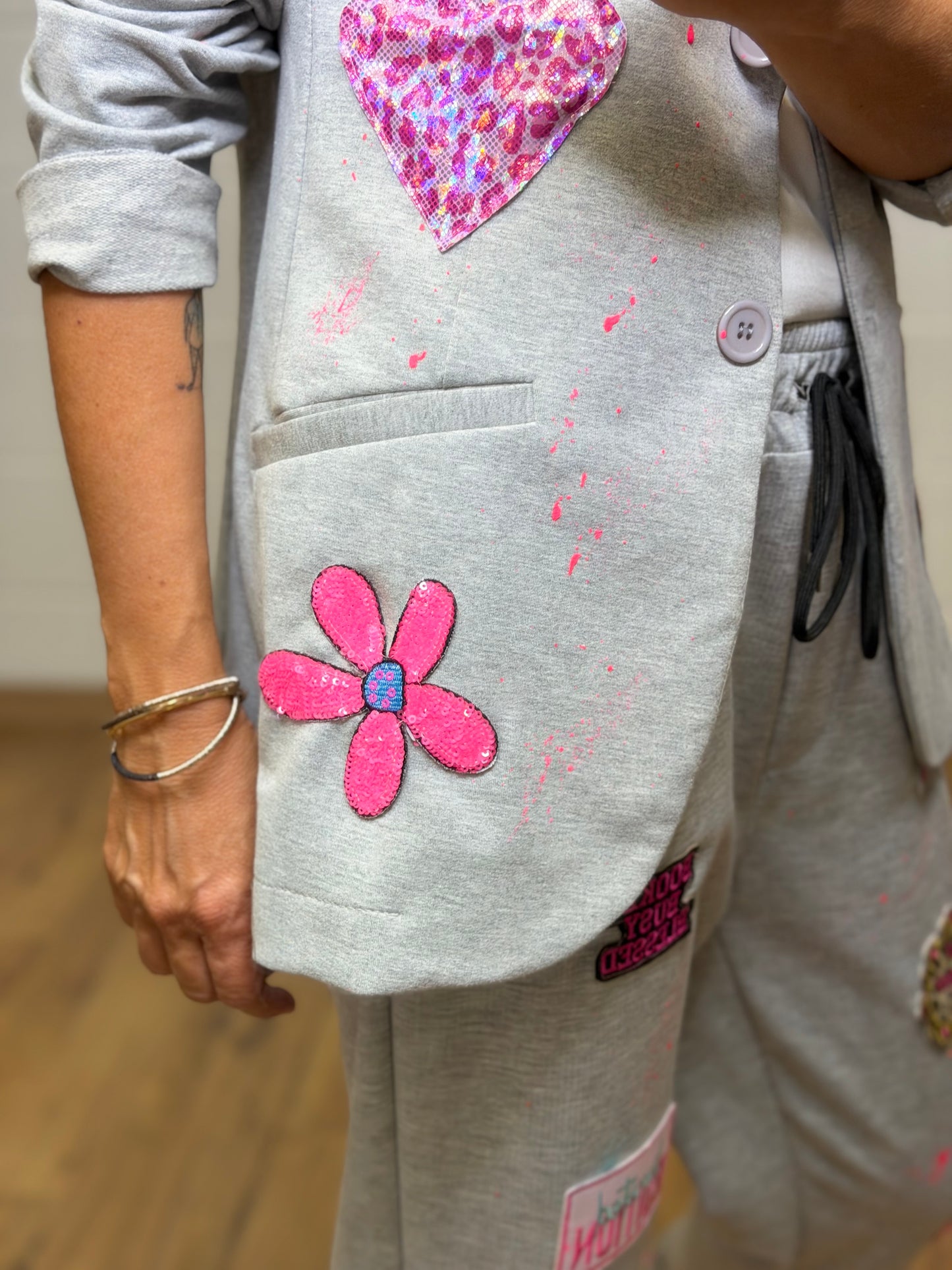 Abpink. Completo patch couture.