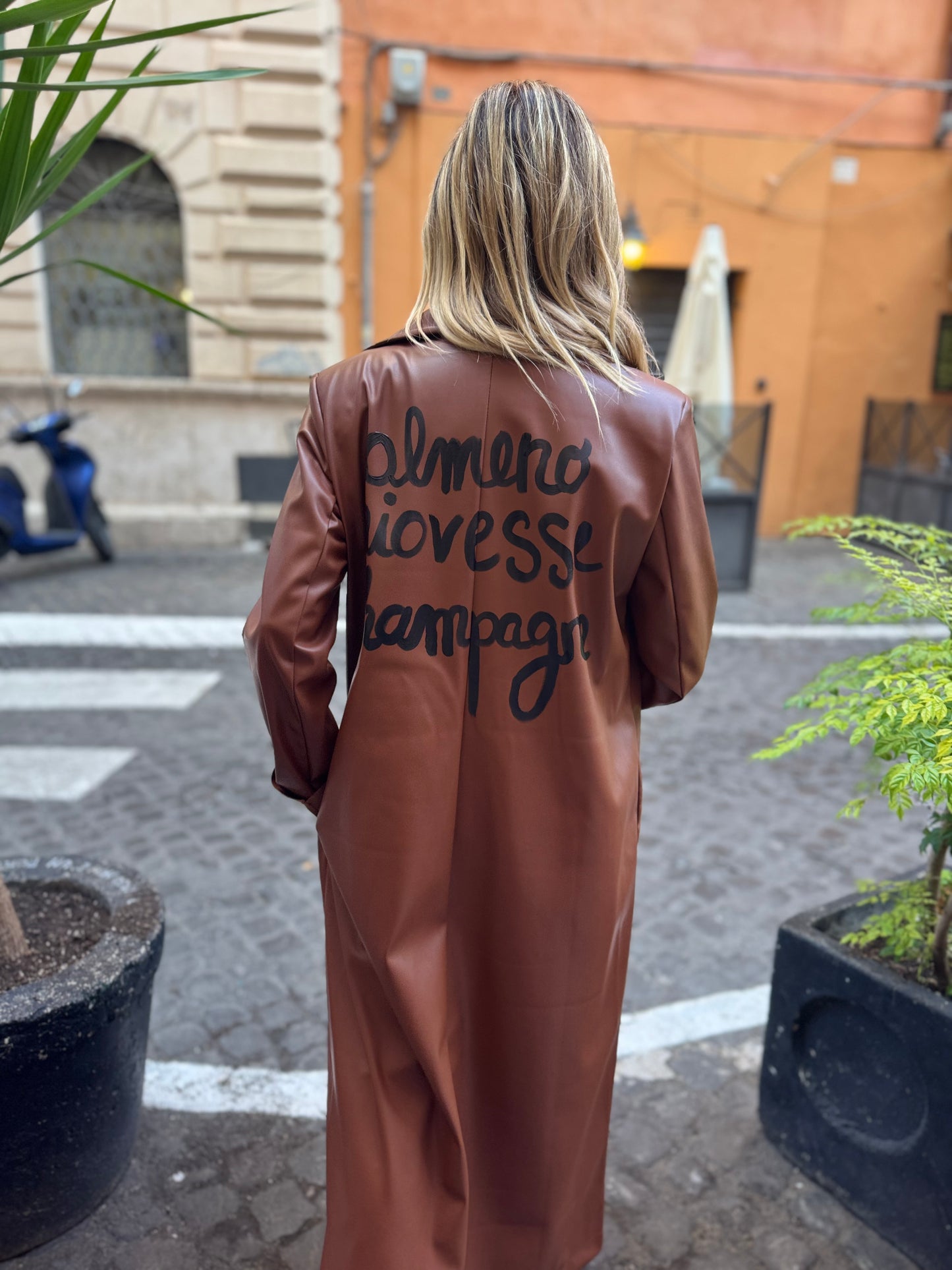 Mimi et mama. Trench champagne mood