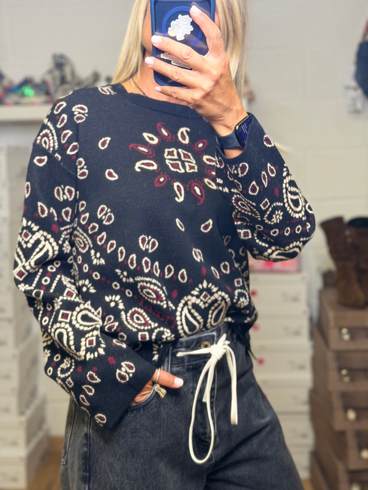 Front Street. Pull in viscosa stampa Paisley
