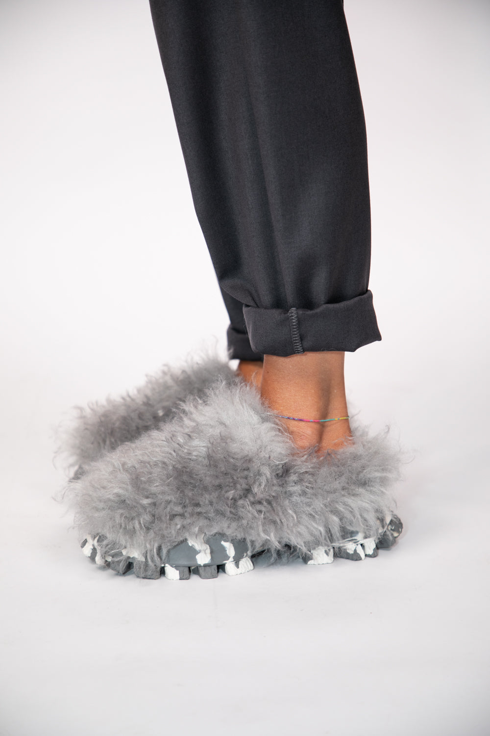 Joia Paris . Leisure grey