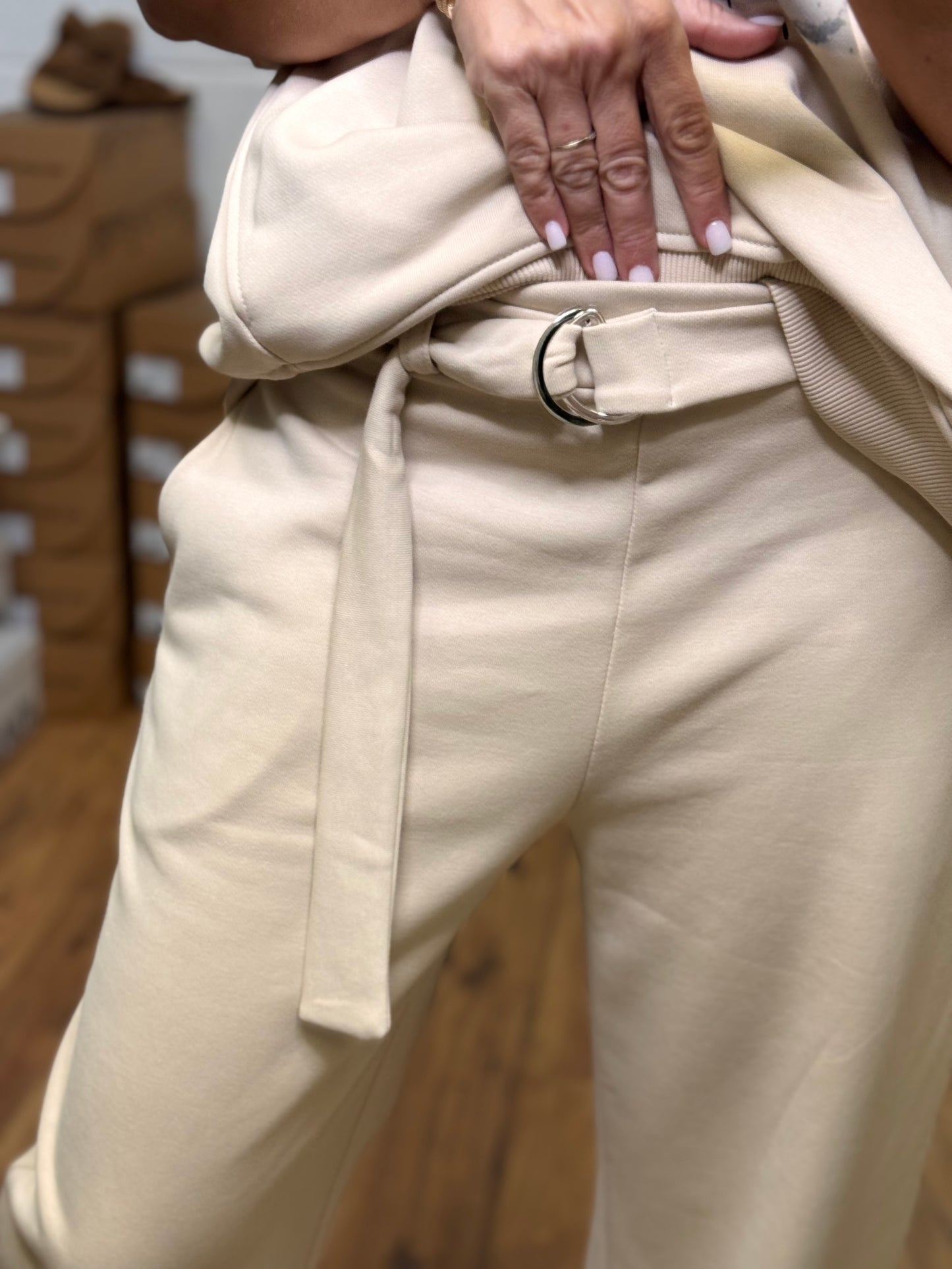 Le Streghe denim. Completo beige