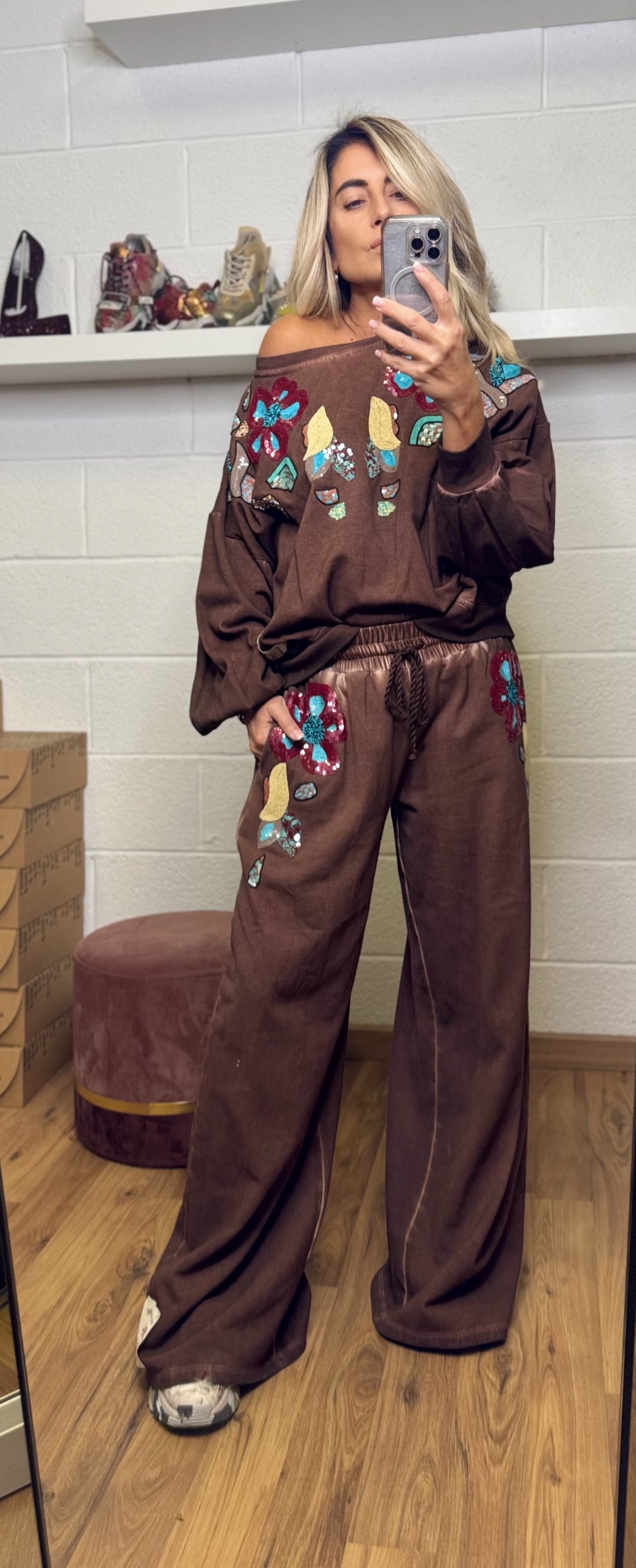 Front Street. Pantalone cioccolato wide leg