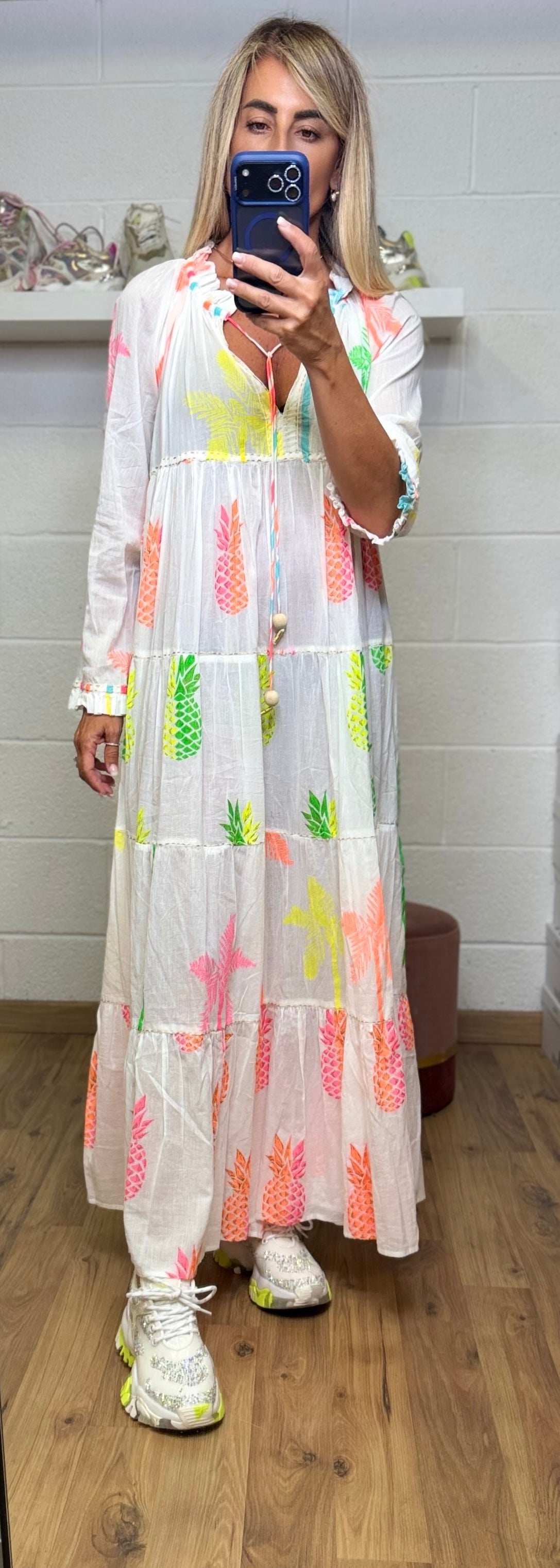 ABpink. Abito lungo tropicale in cotone con stampa fluo