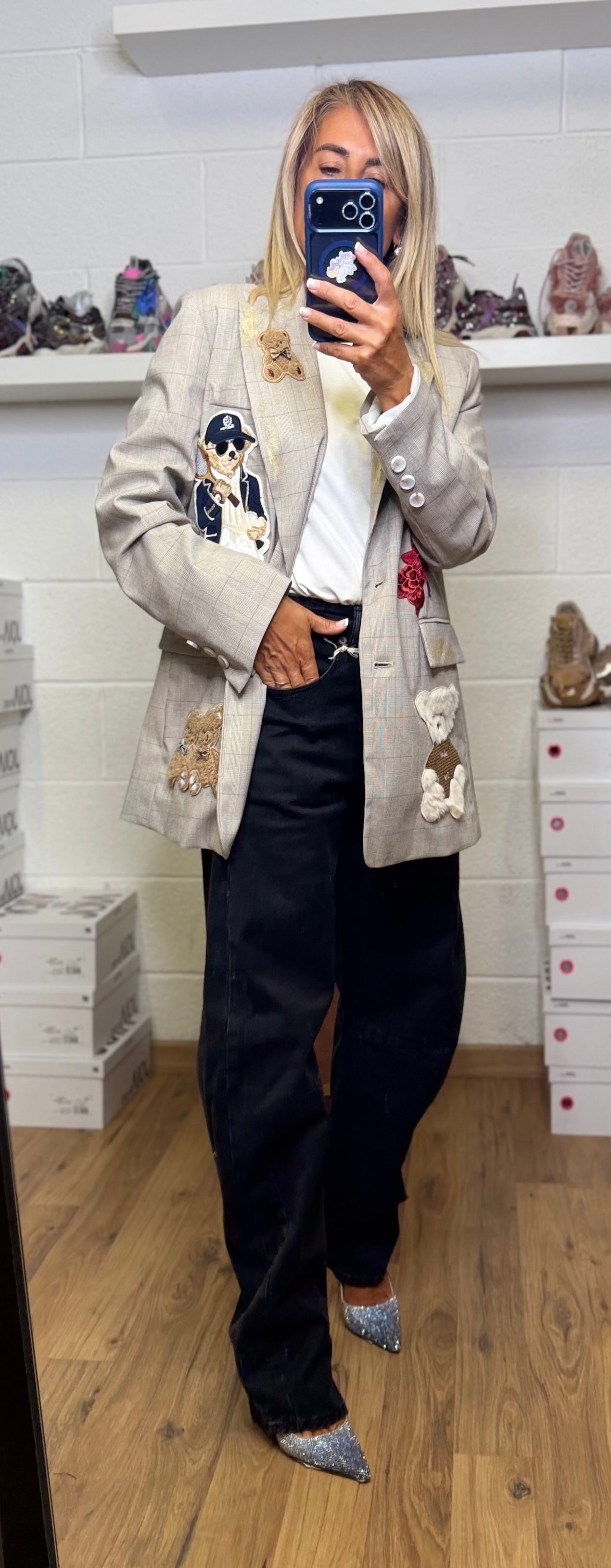 Abpink. Blazer check con patch Teddy