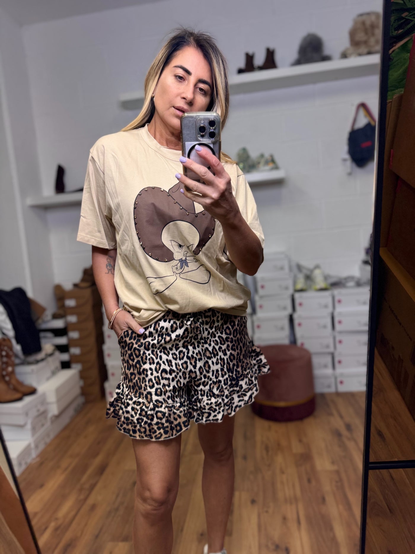Front Street . T-shirt over-50%