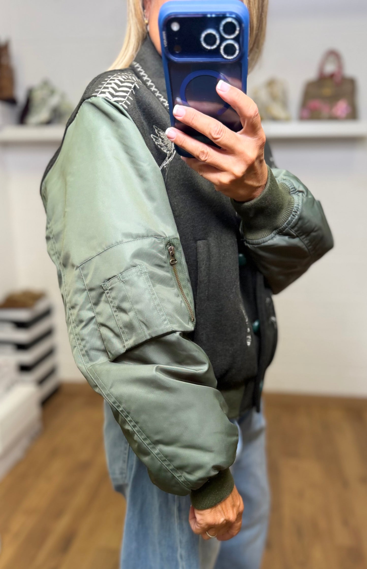 Front Street. Bomber ricamato verde bottiglia