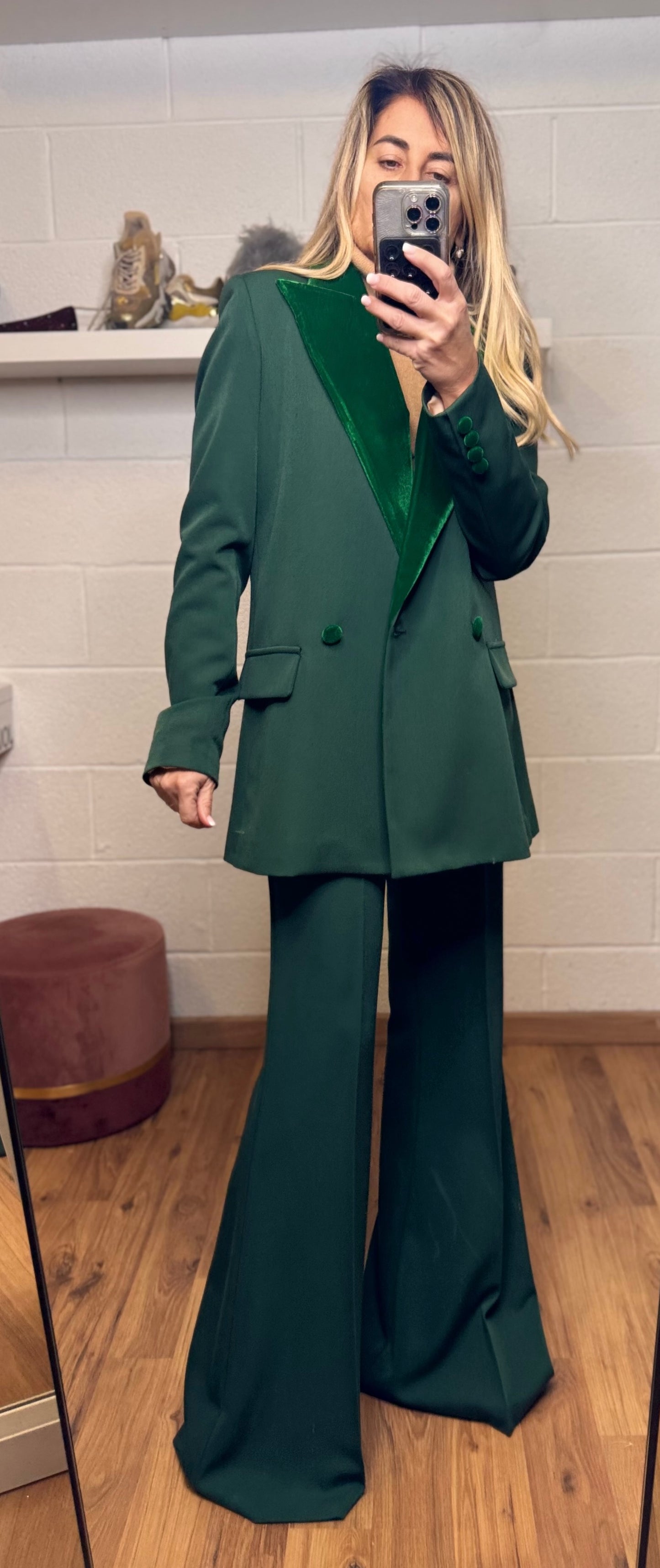 Mimi et mama. Completo verde