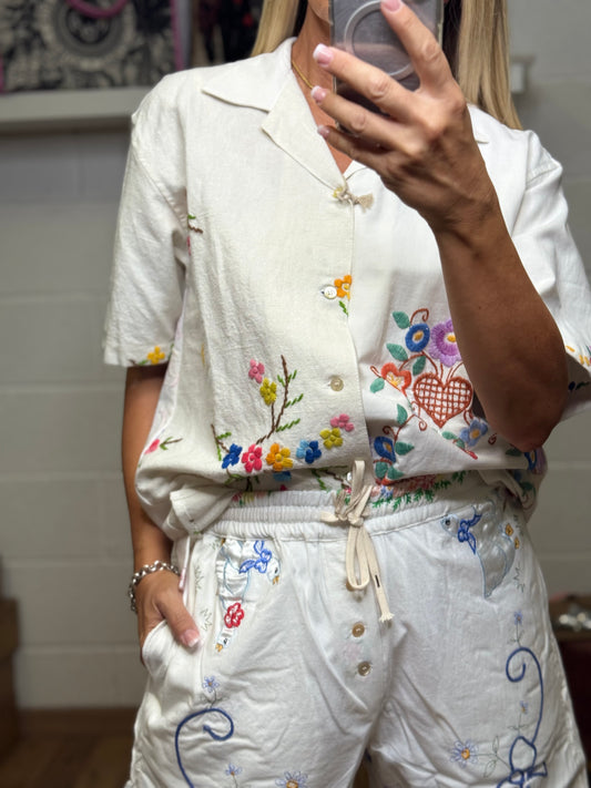 Front street. Camicia bianca-60%