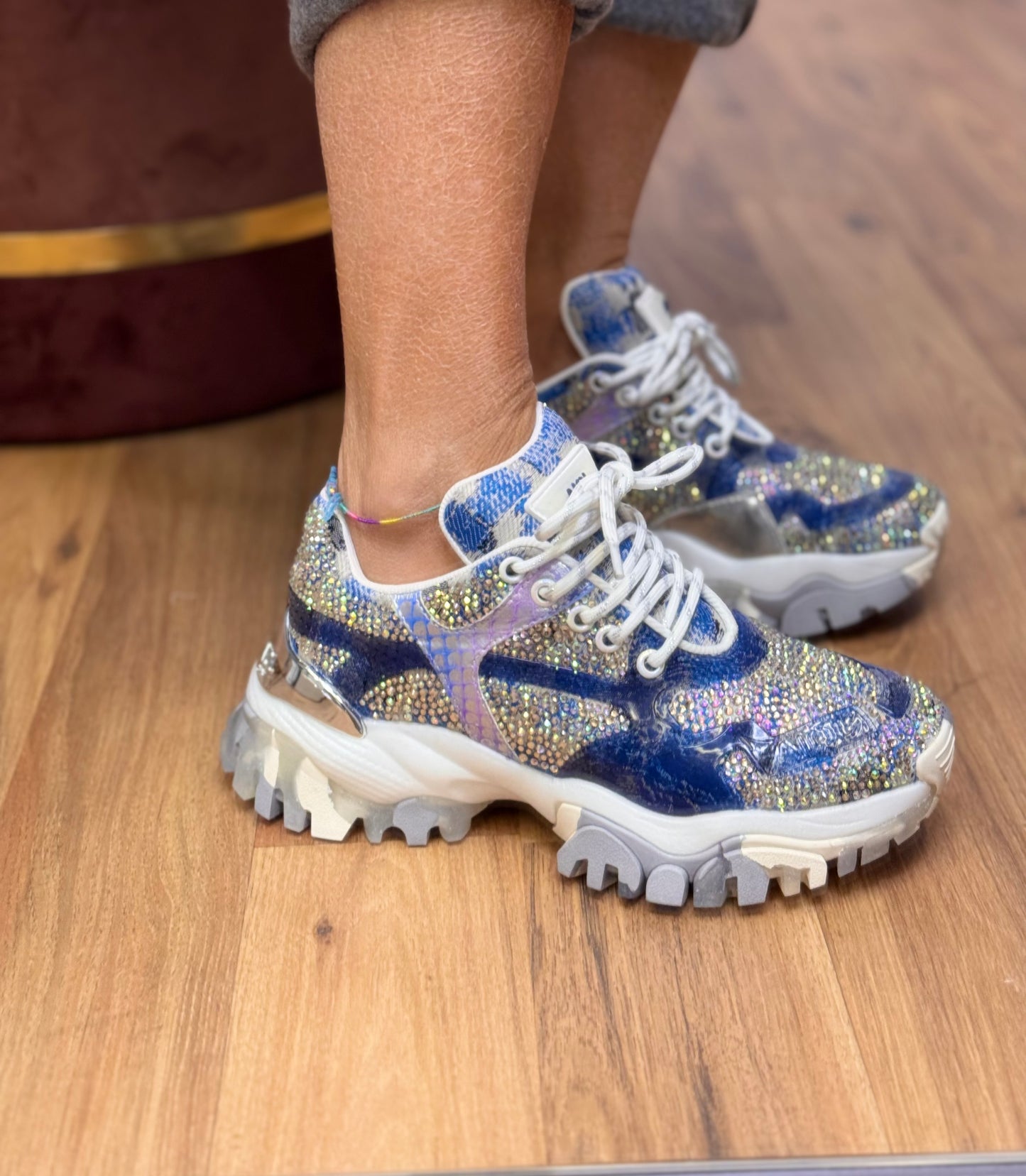 Joia Paris. Sneakers blu