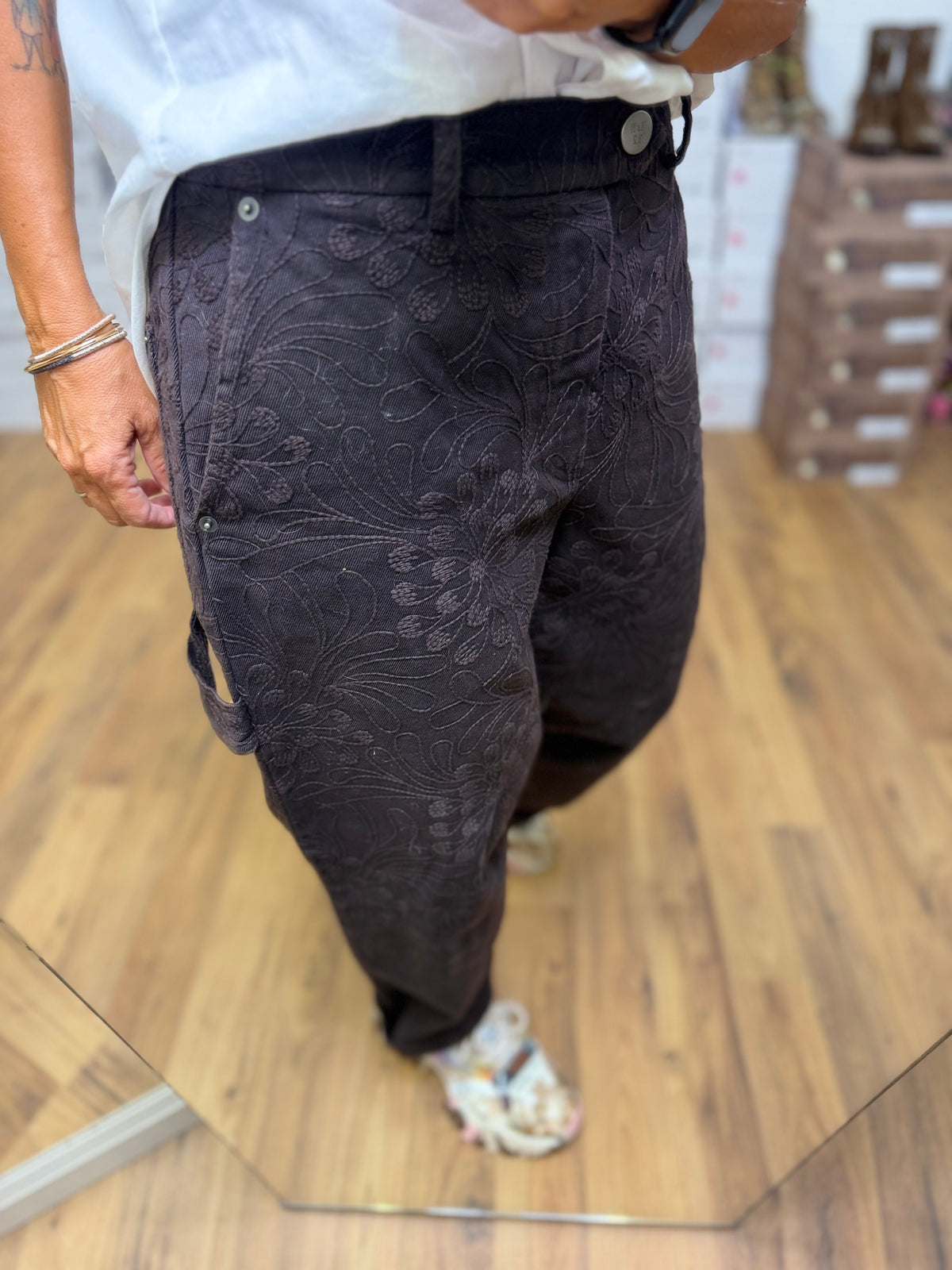 Maison crazy worker. Pantalone Worker jacquard cioccolato