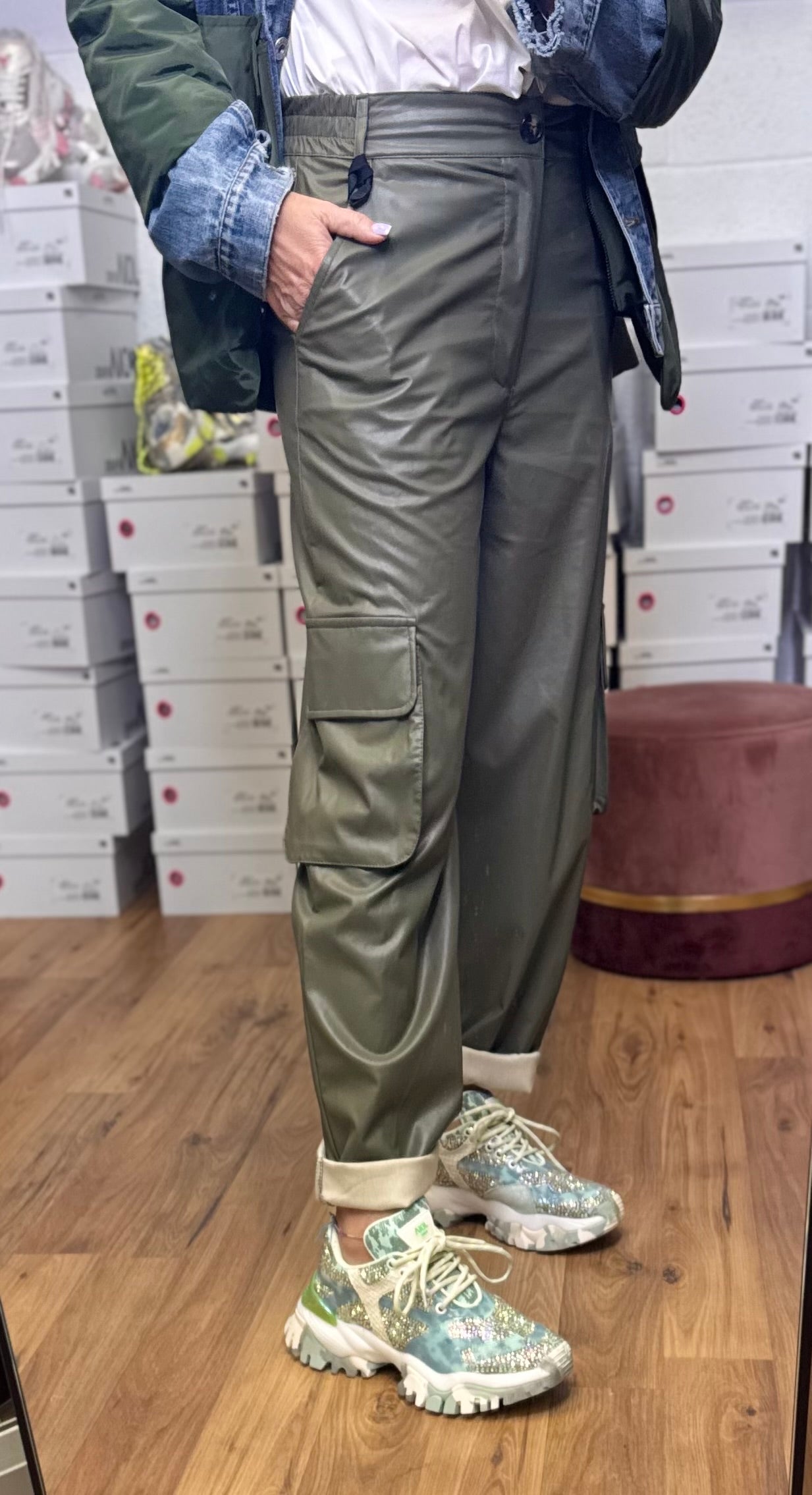 Le Streghe. Cargo verde-50%