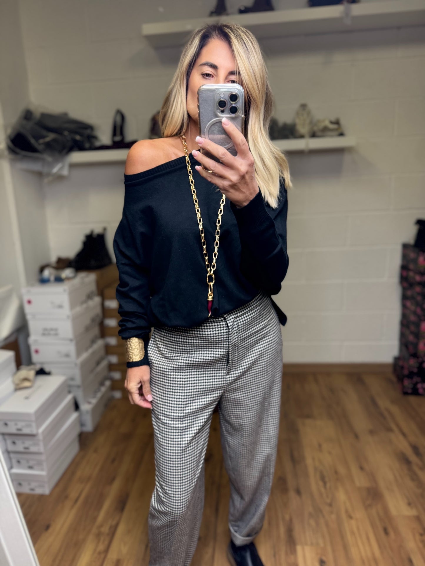 Le Streghe. Pull nero