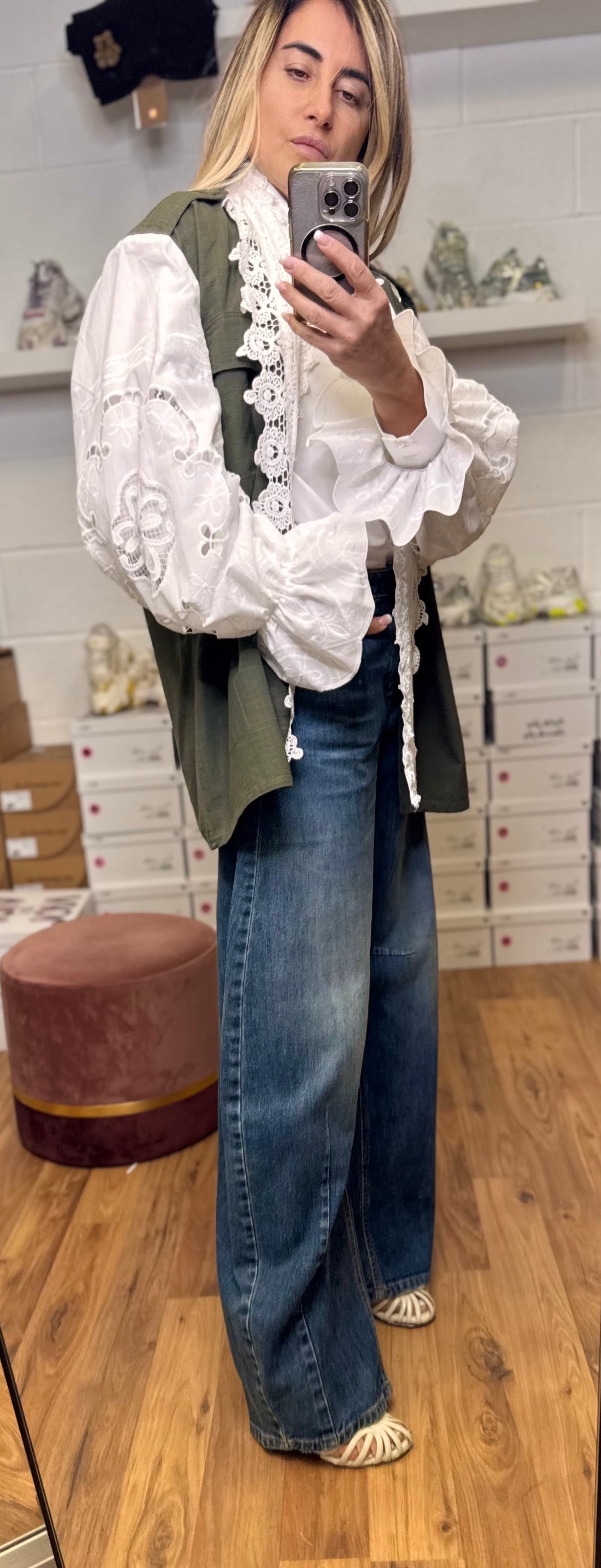 Front Street. Giacca con pizzo sangallo