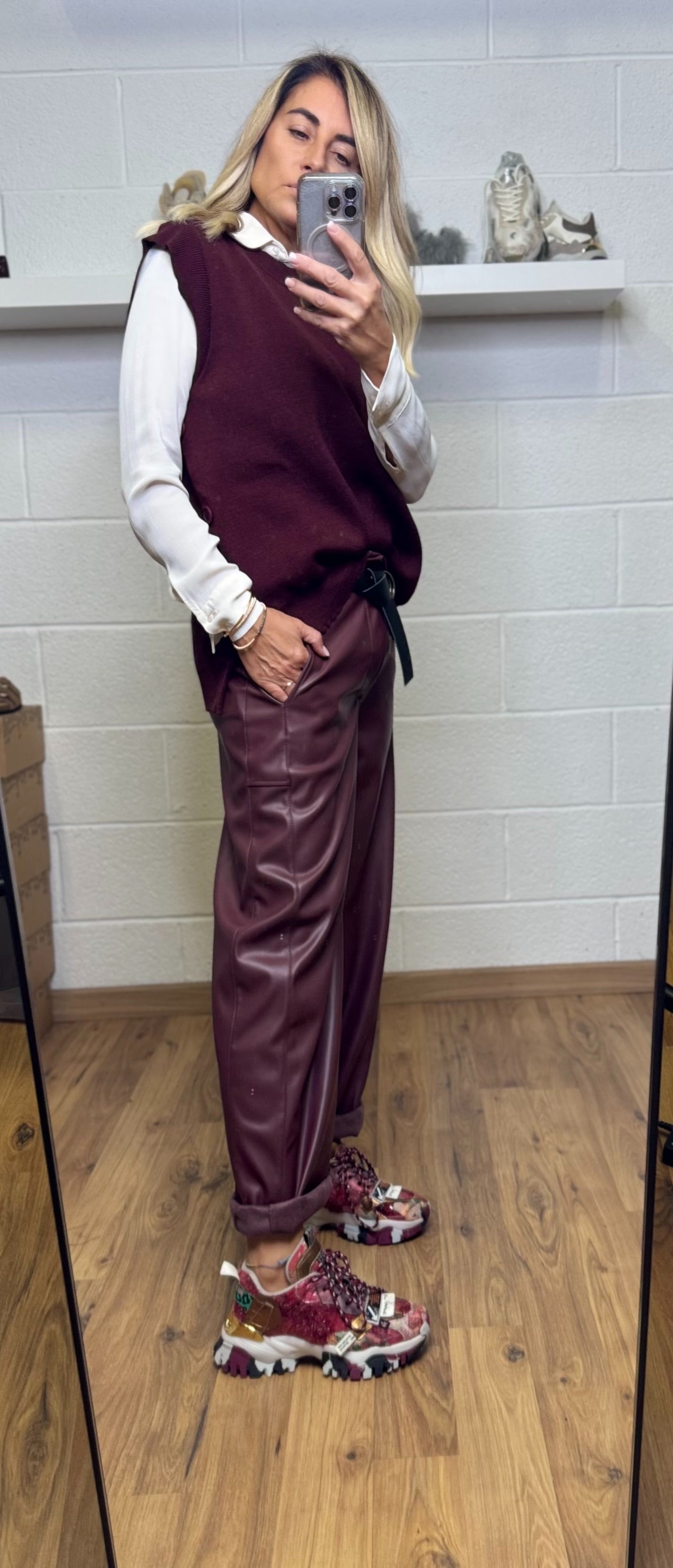 Le Streghe. Pantalone burgundi