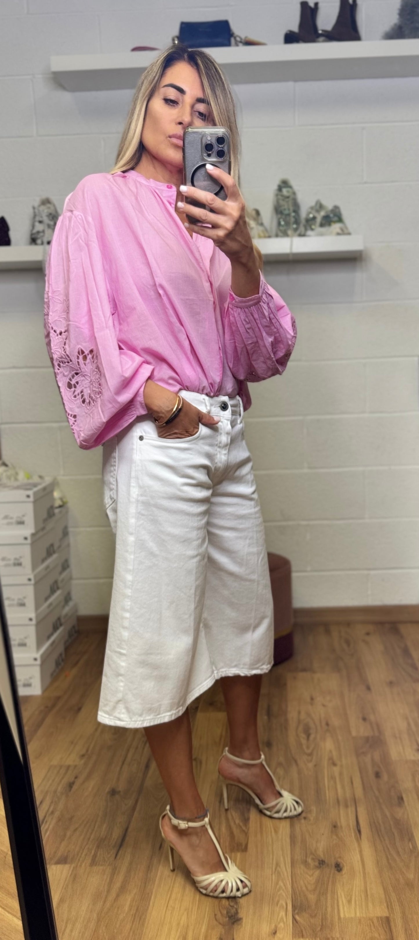 Emma red. Camicia in mussola di cotone rosa