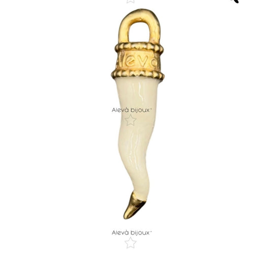 Aleva bijoux. Corno smaltato avorio