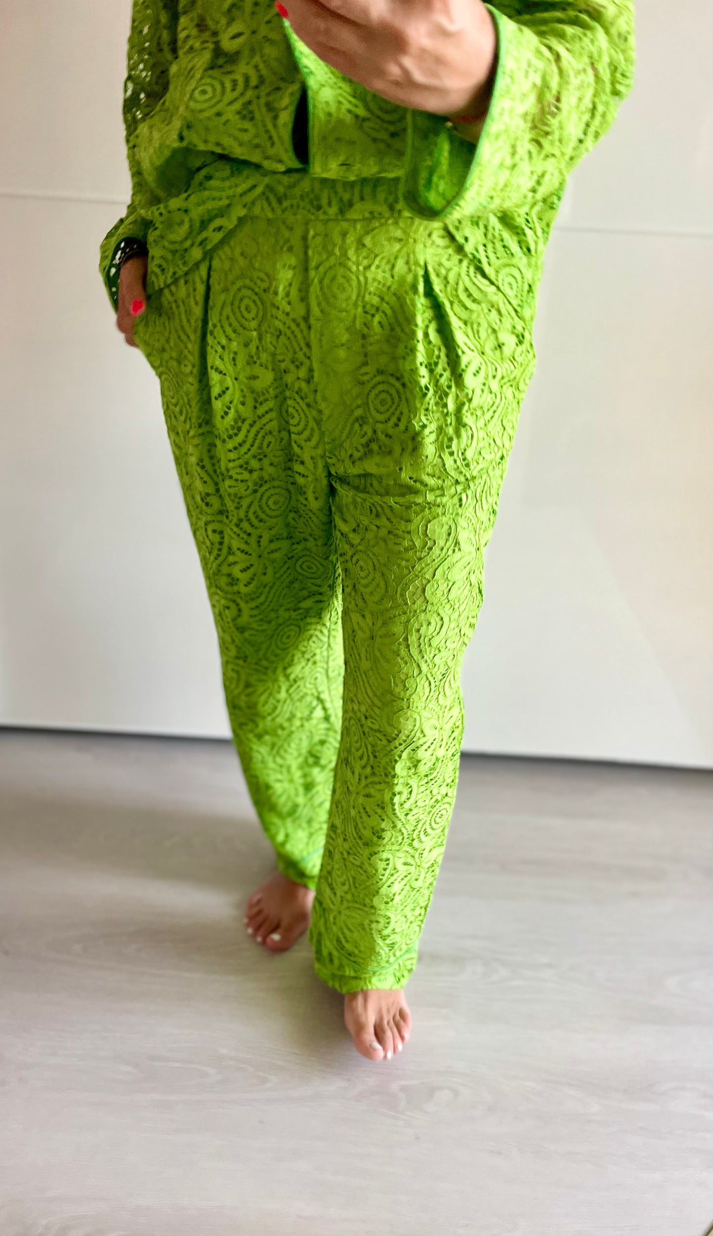 Shirtaporter. Pantalone verde