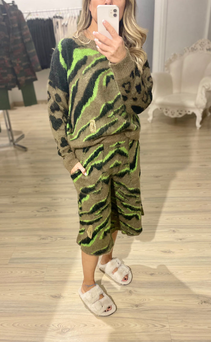 Eva Boutique 21, Dimora. Bermuda in lana.